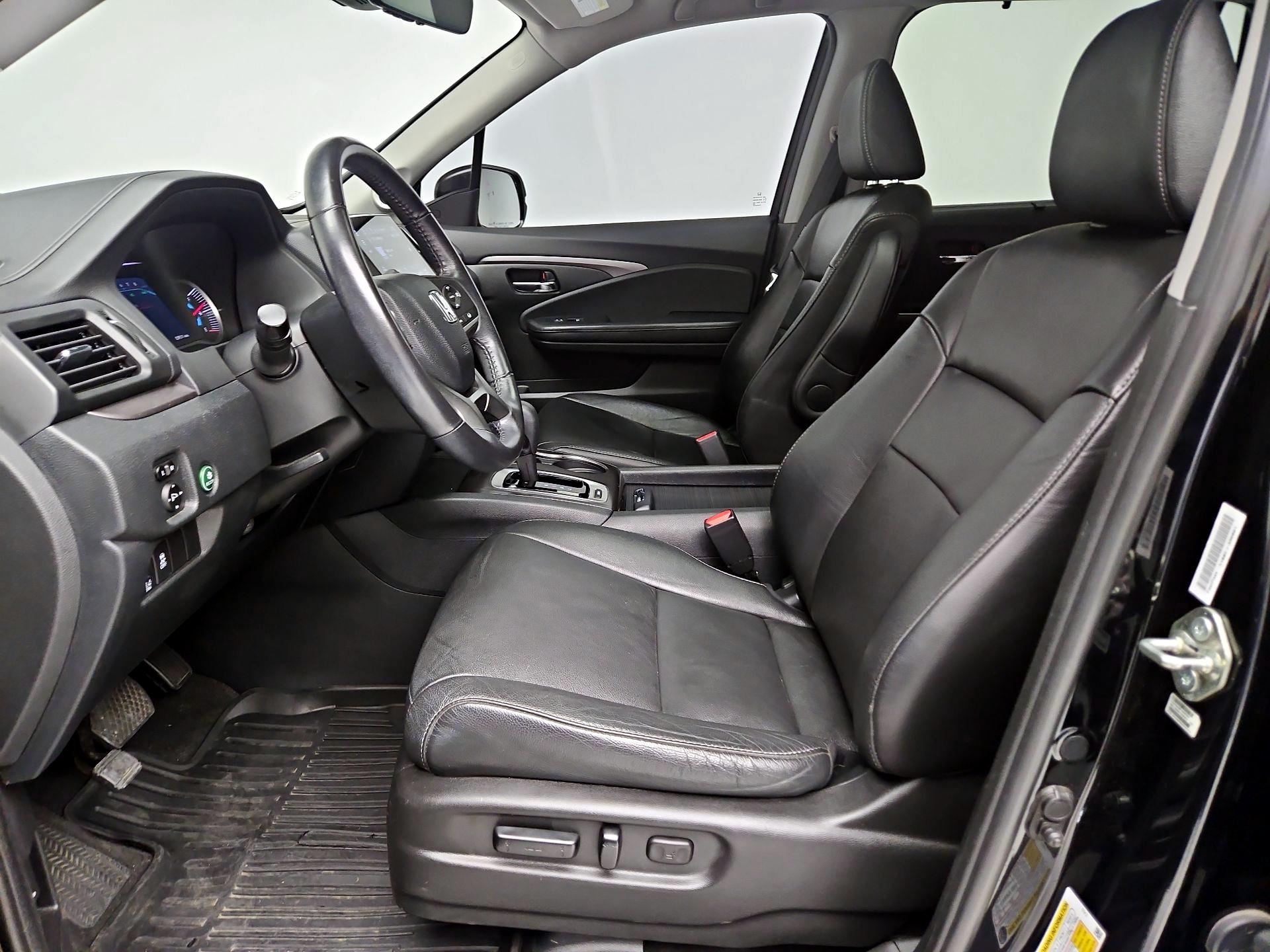 Thumbnail: 2020 Honda Pilot - 11