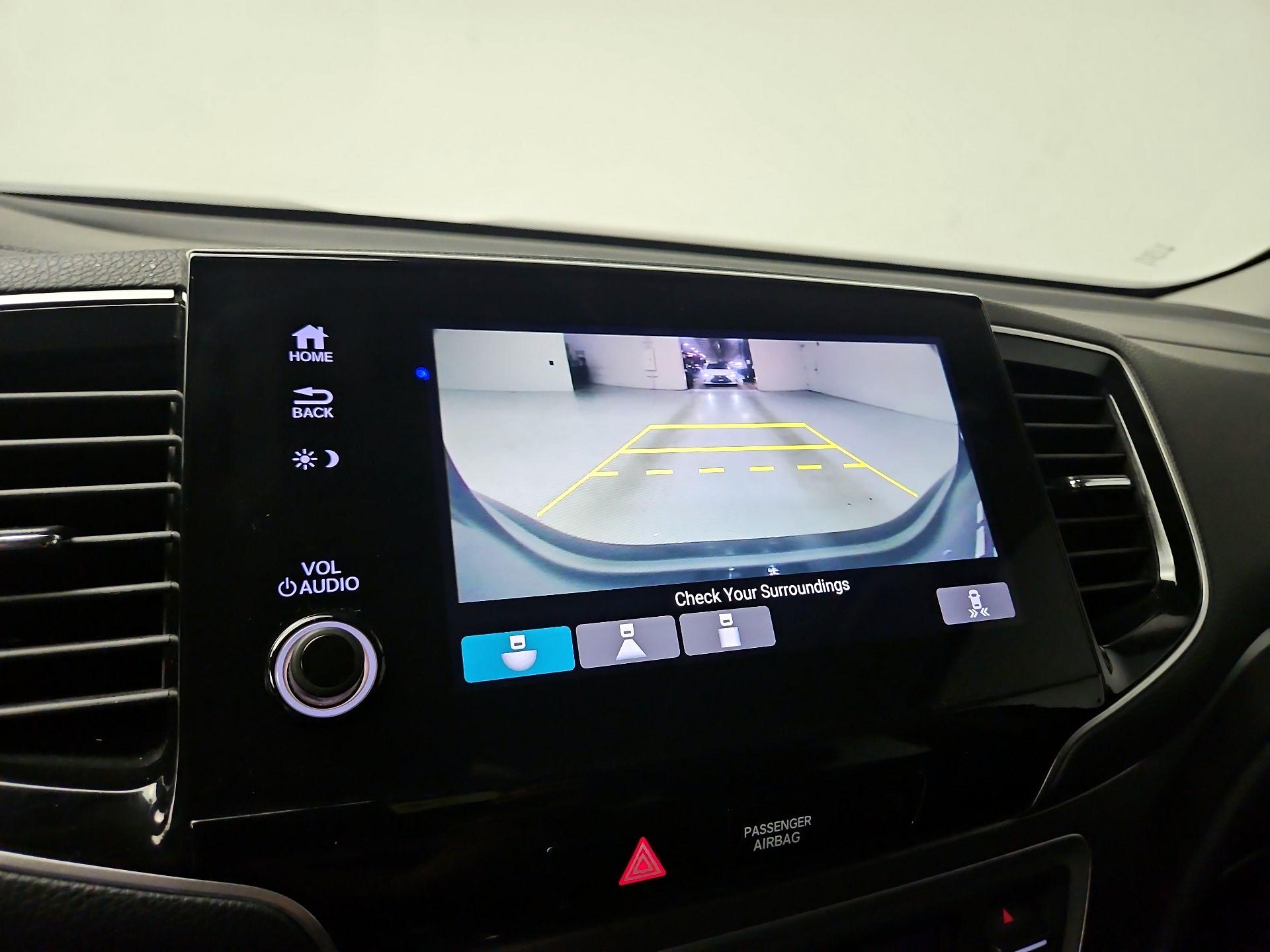 Thumbnail: 2020 Honda Pilot - 14