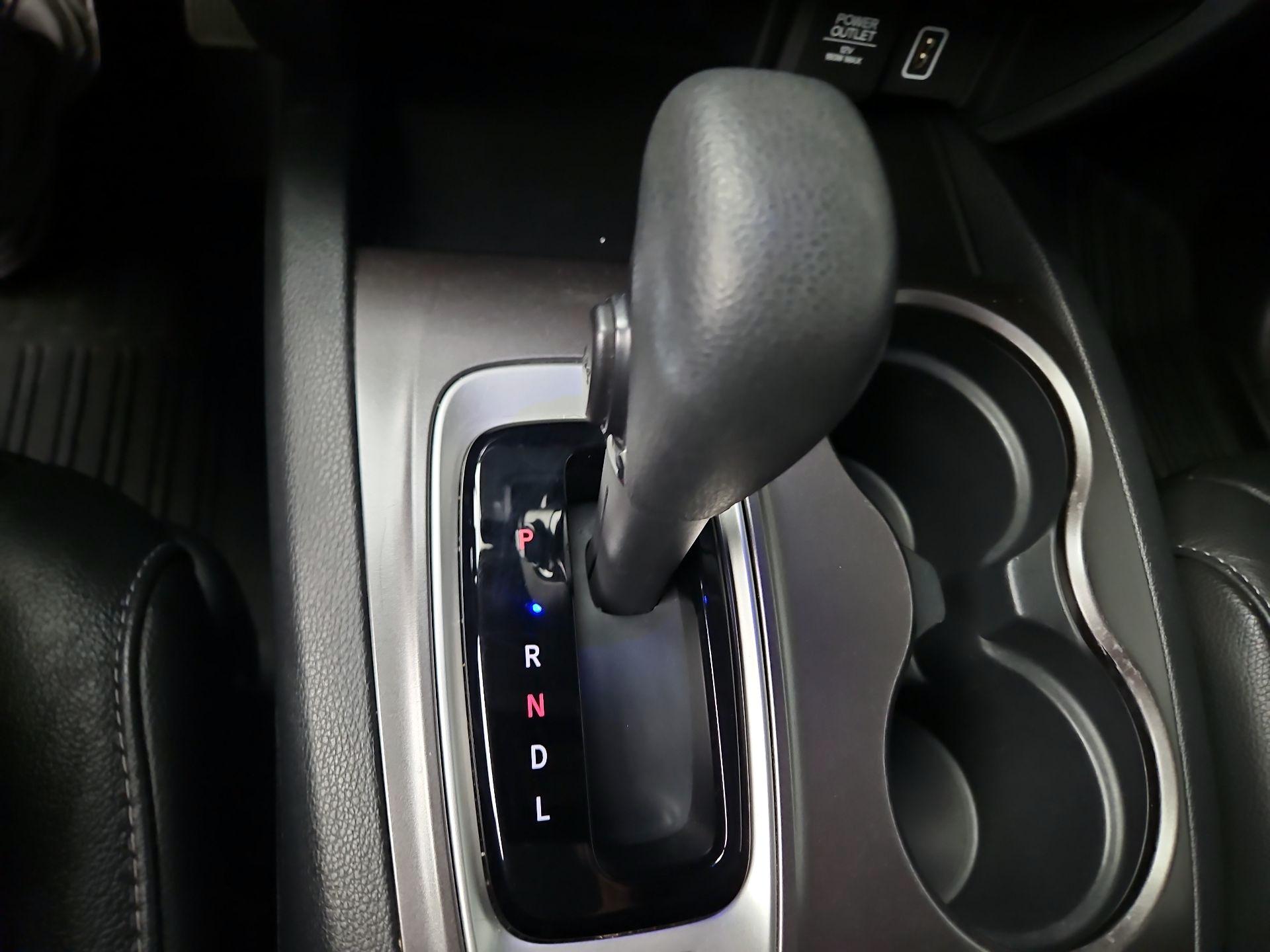 Thumbnail: 2020 Honda Pilot - 17