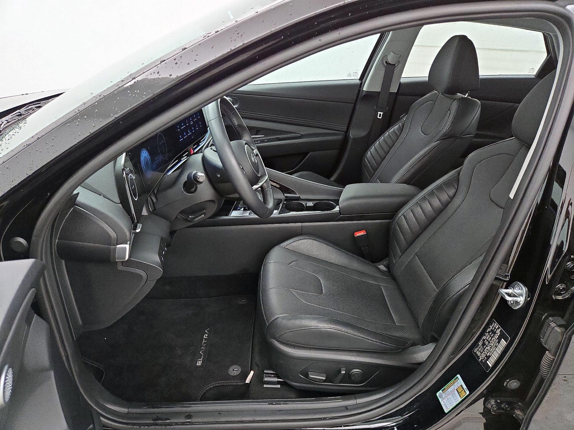 Thumbnail: 2023 Hyundai Elantra - 11