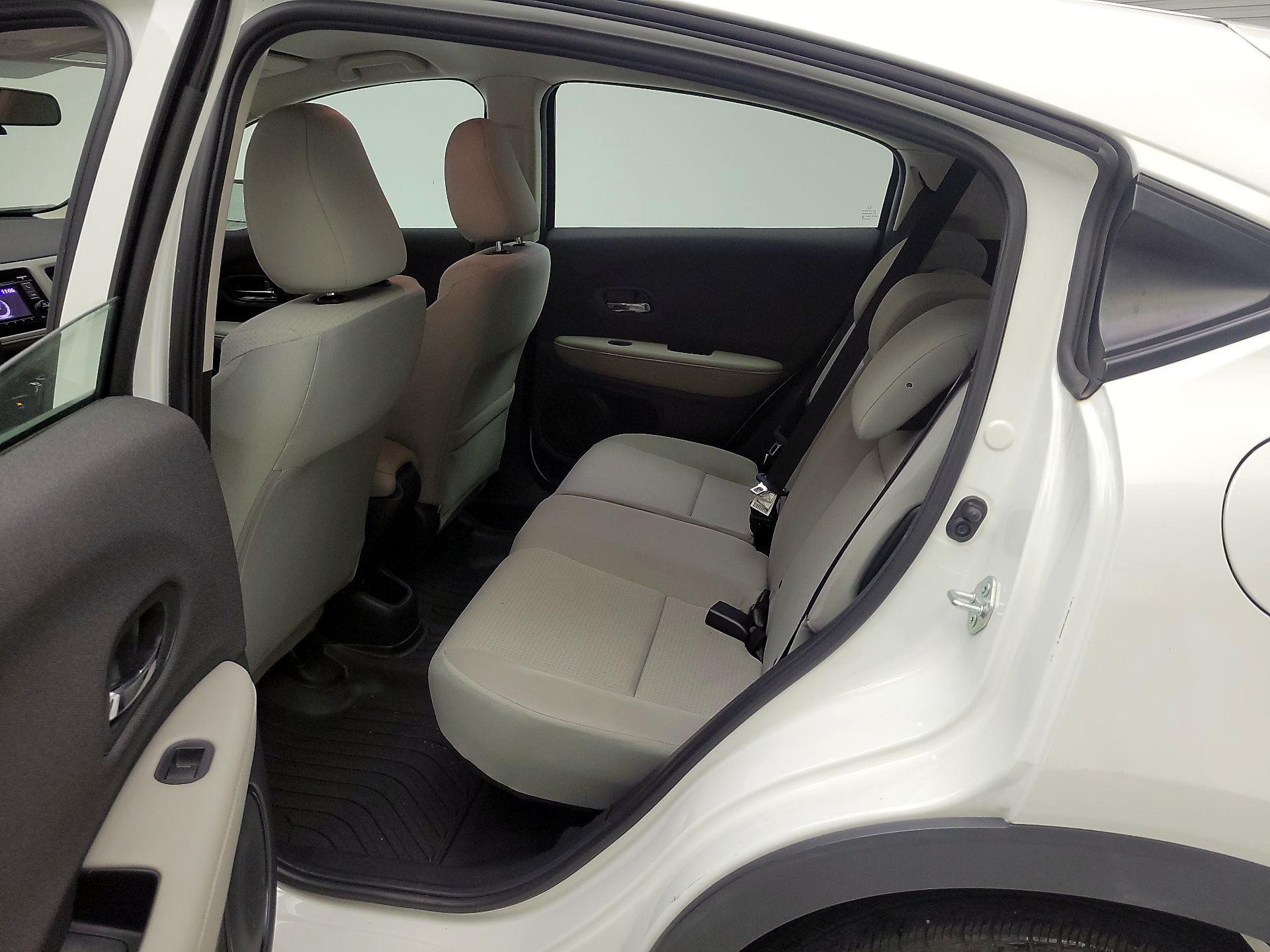 Thumbnail: 2022 Honda HR-V - 19