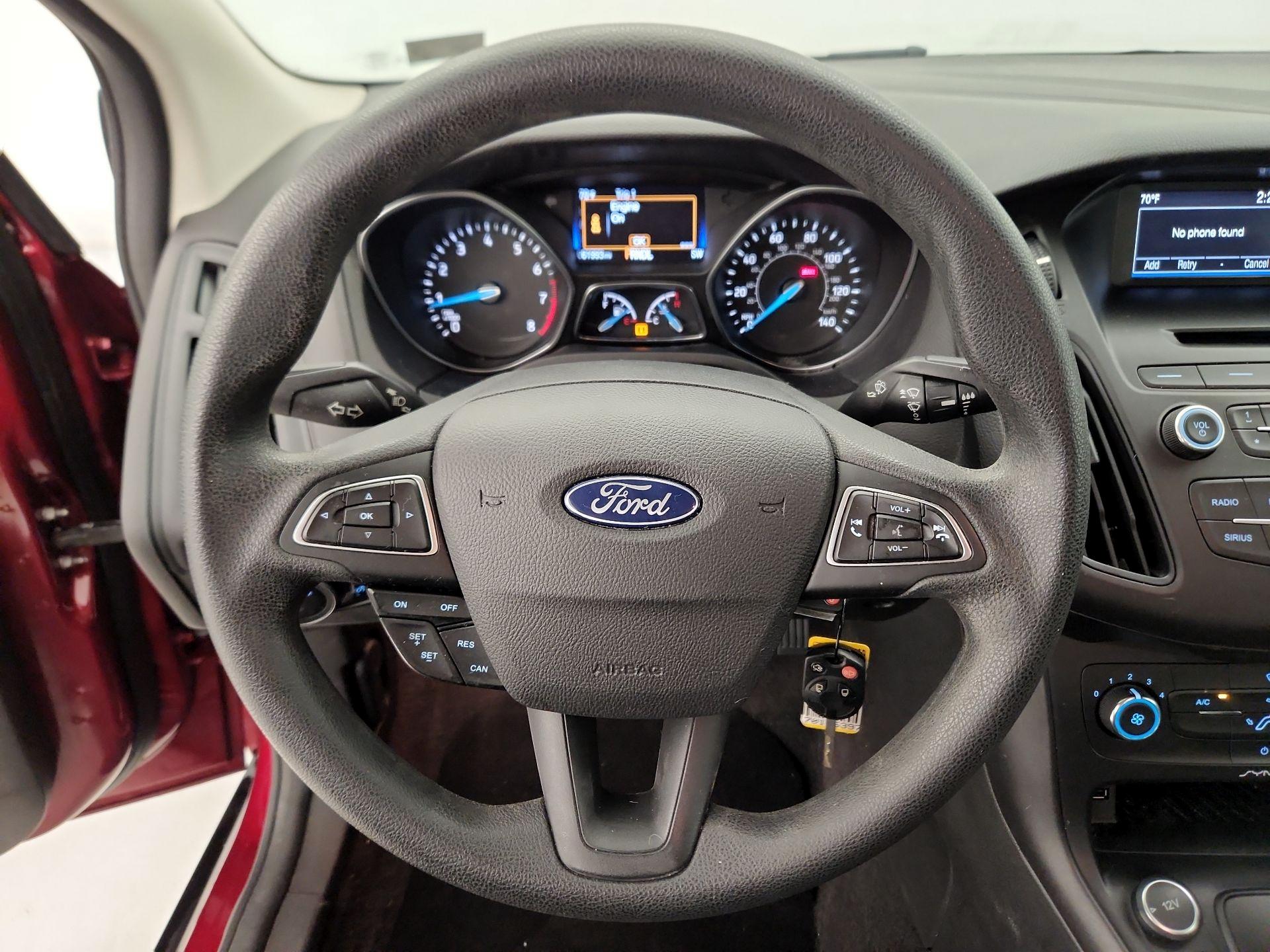 Thumbnail: 2017 Ford Focus - 10