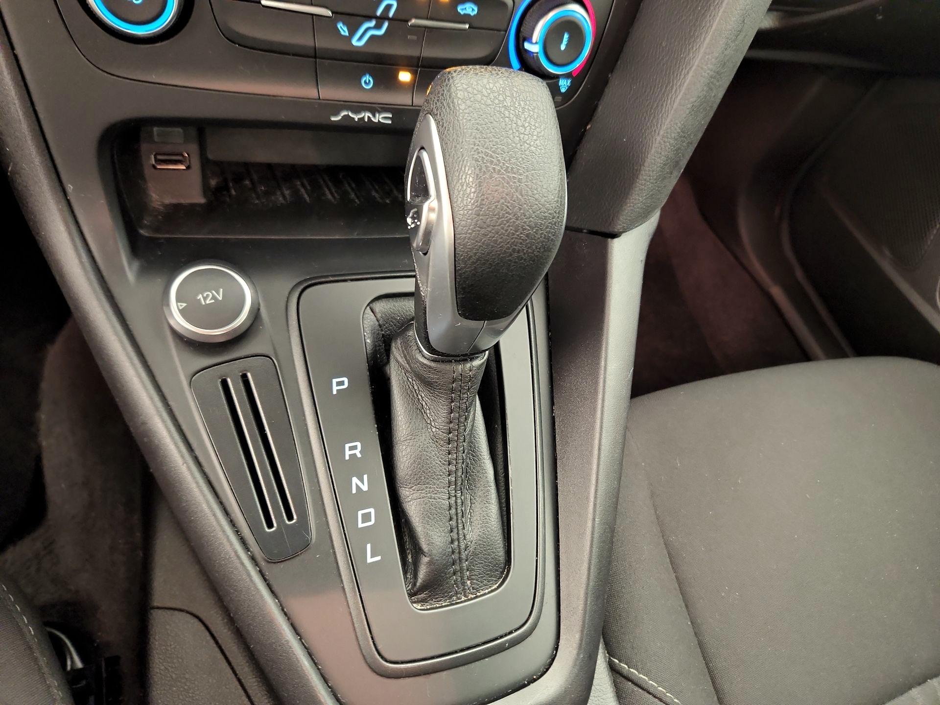 Thumbnail: 2017 Ford Focus - 18