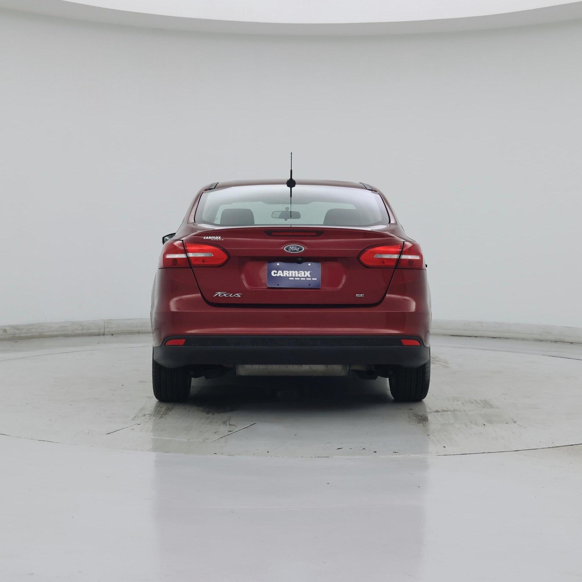 Thumbnail: 2017 Ford Focus - 6