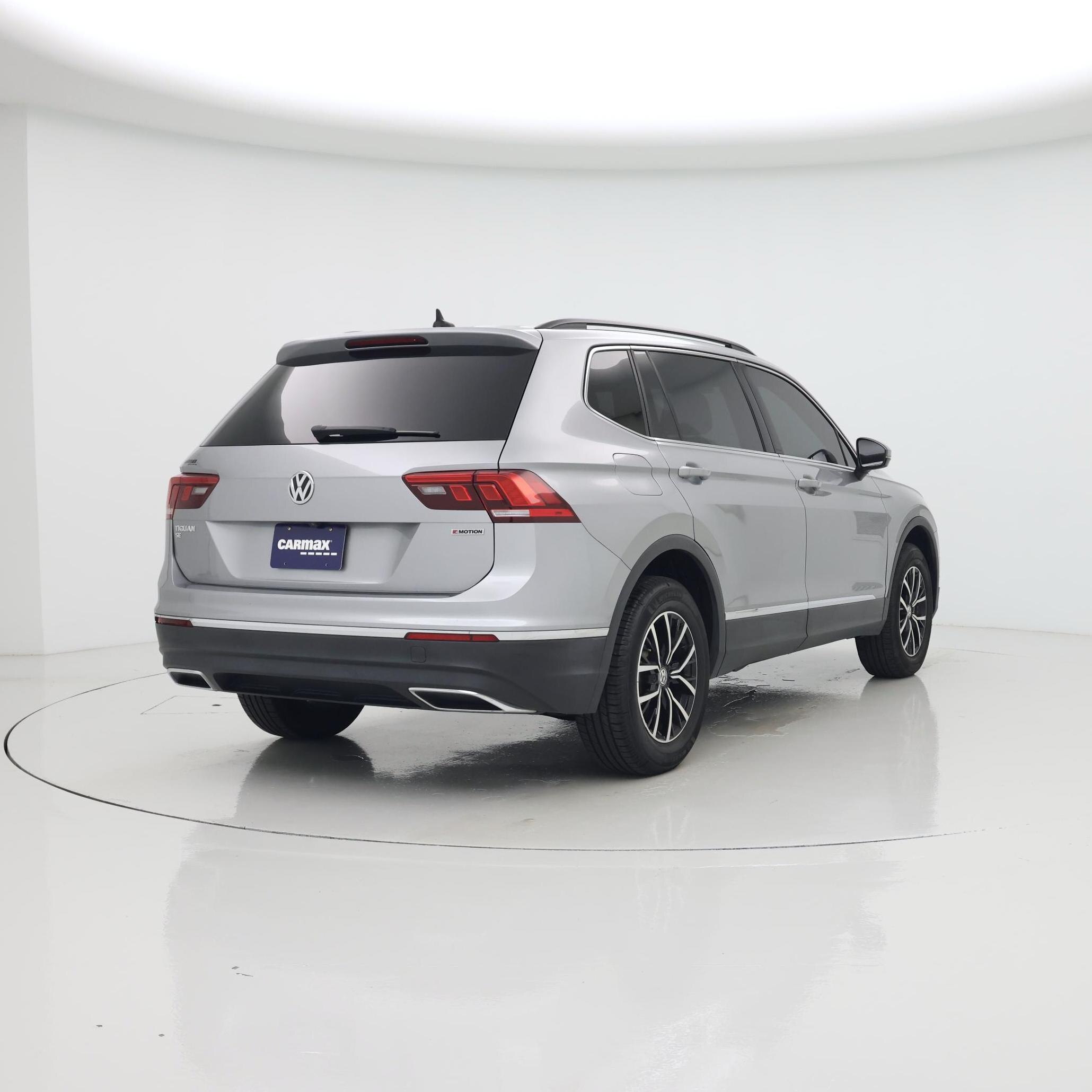 Thumbnail: 2021 Volkswagen Tiguan - 8