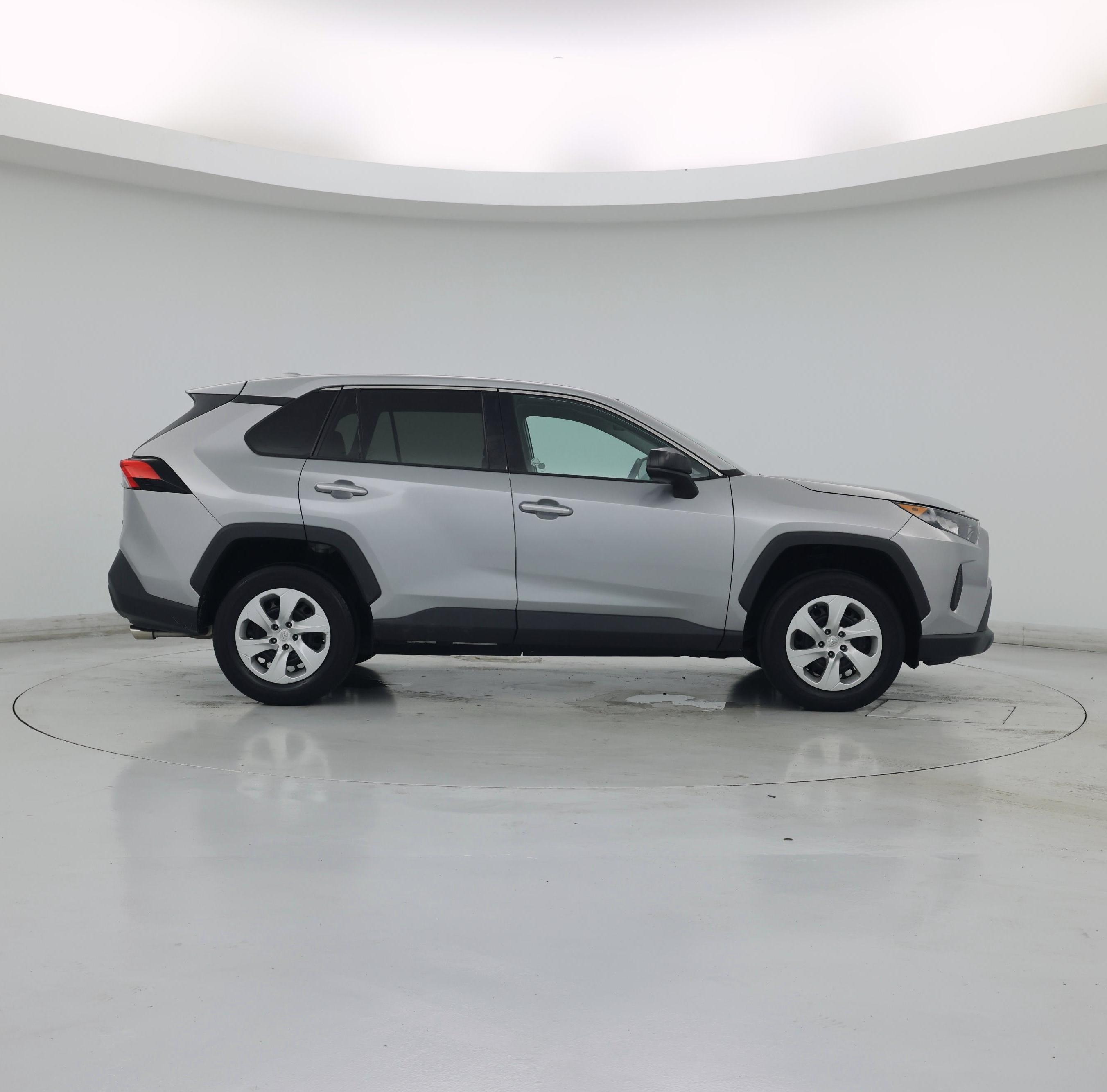 Thumbnail: 2022 Toyota RAV4 - 7