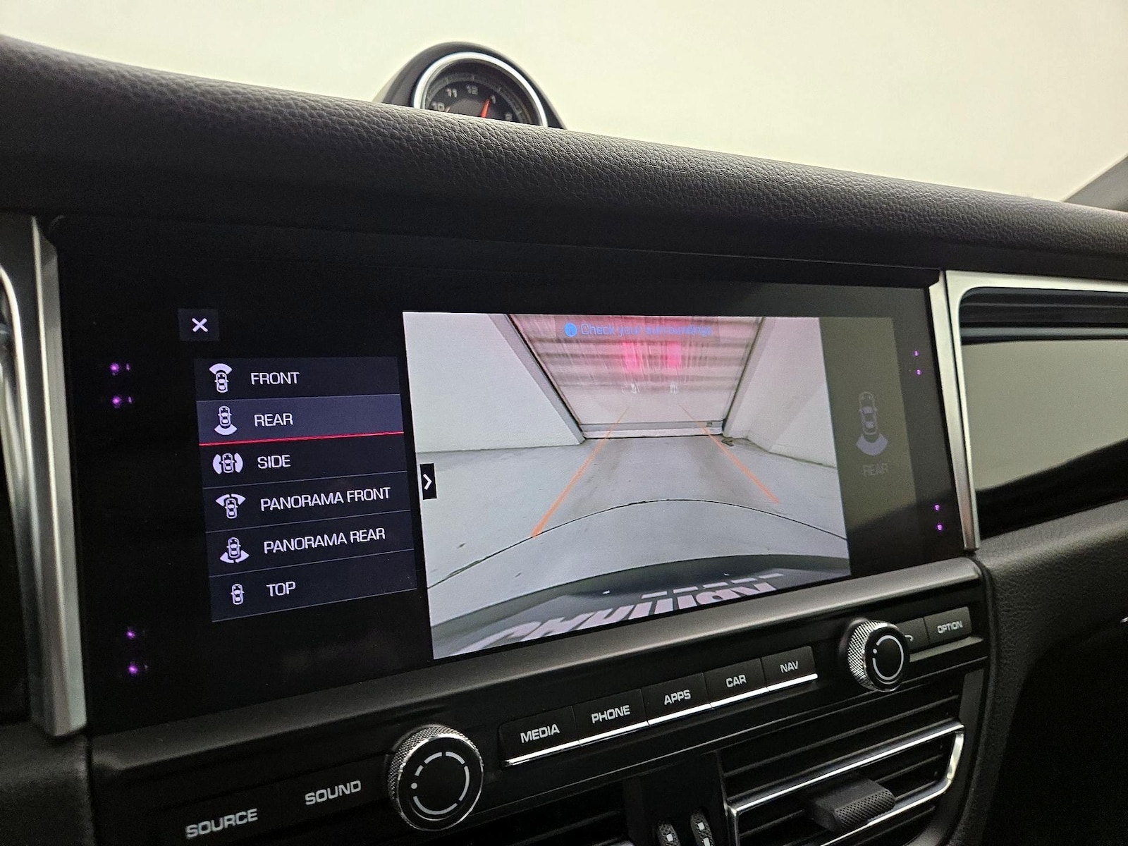 2020 Porsche Macan Base - Photo 16