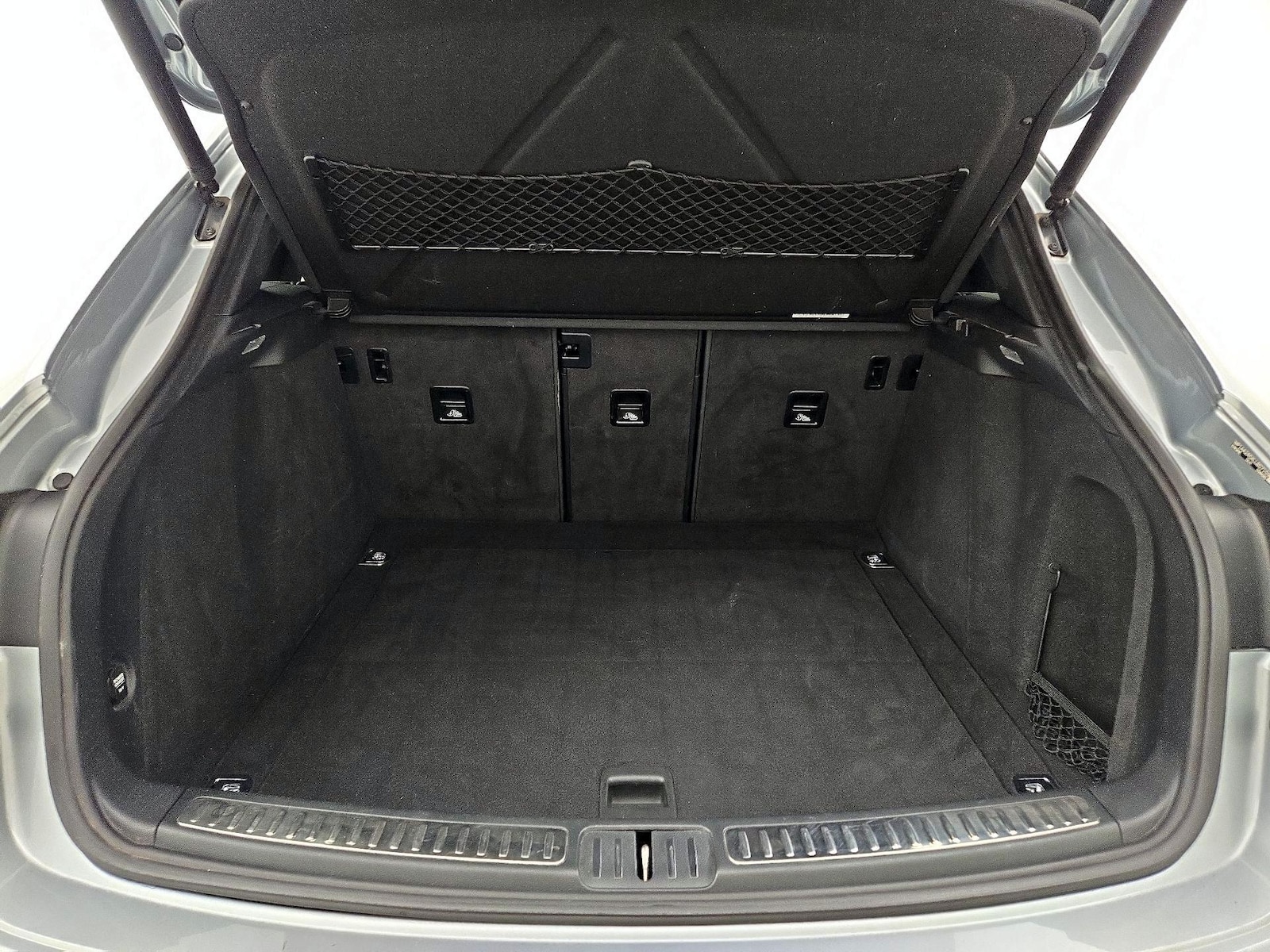 2020 Porsche Macan Base - Photo 22
