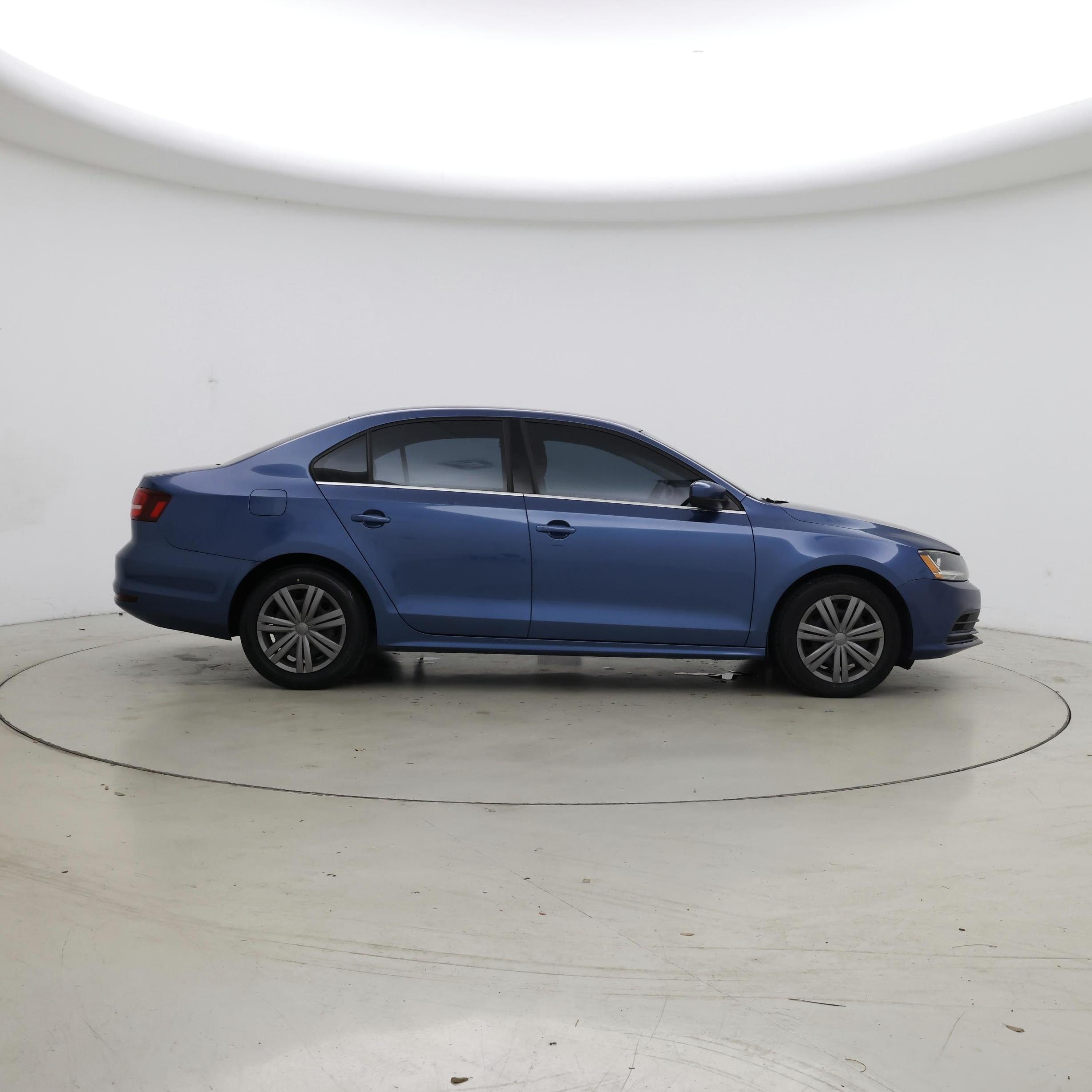 Thumbnail: 2017 Volkswagen Jetta - 7