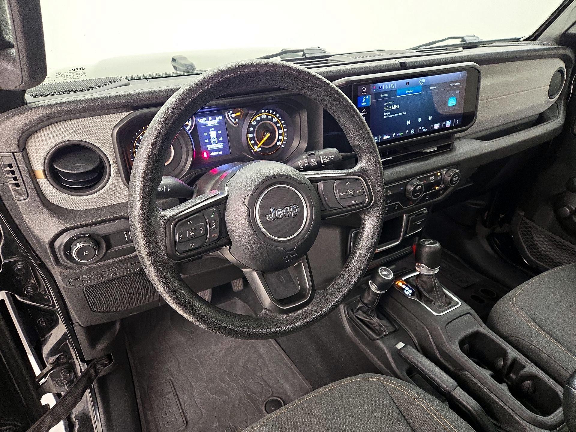 Thumbnail: 2024 Jeep Wrangler - 9