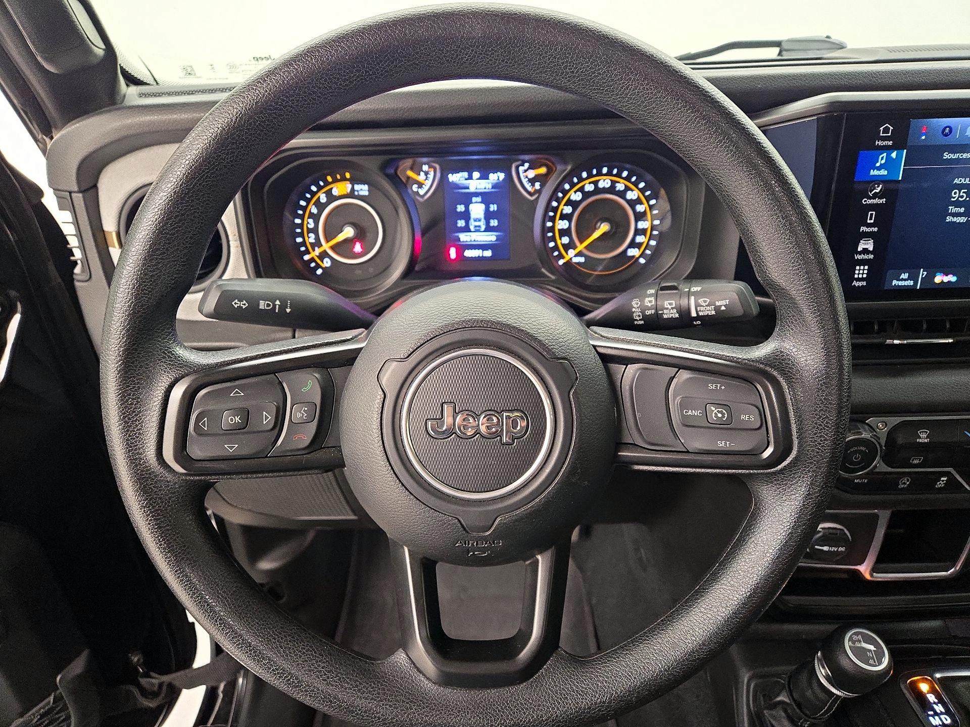 Thumbnail: 2024 Jeep Wrangler - 10