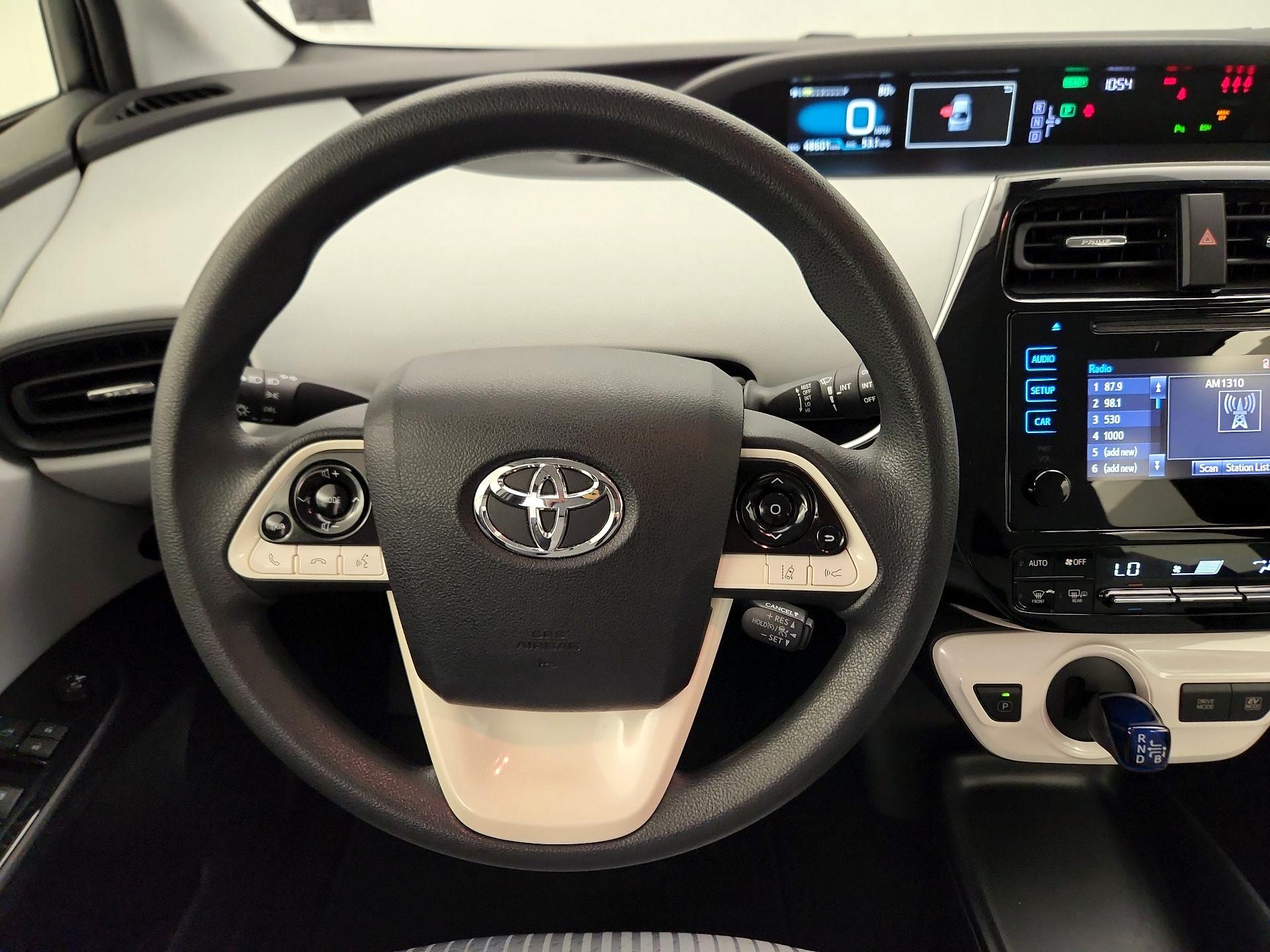 Thumbnail: 2018 Toyota Prius - 10