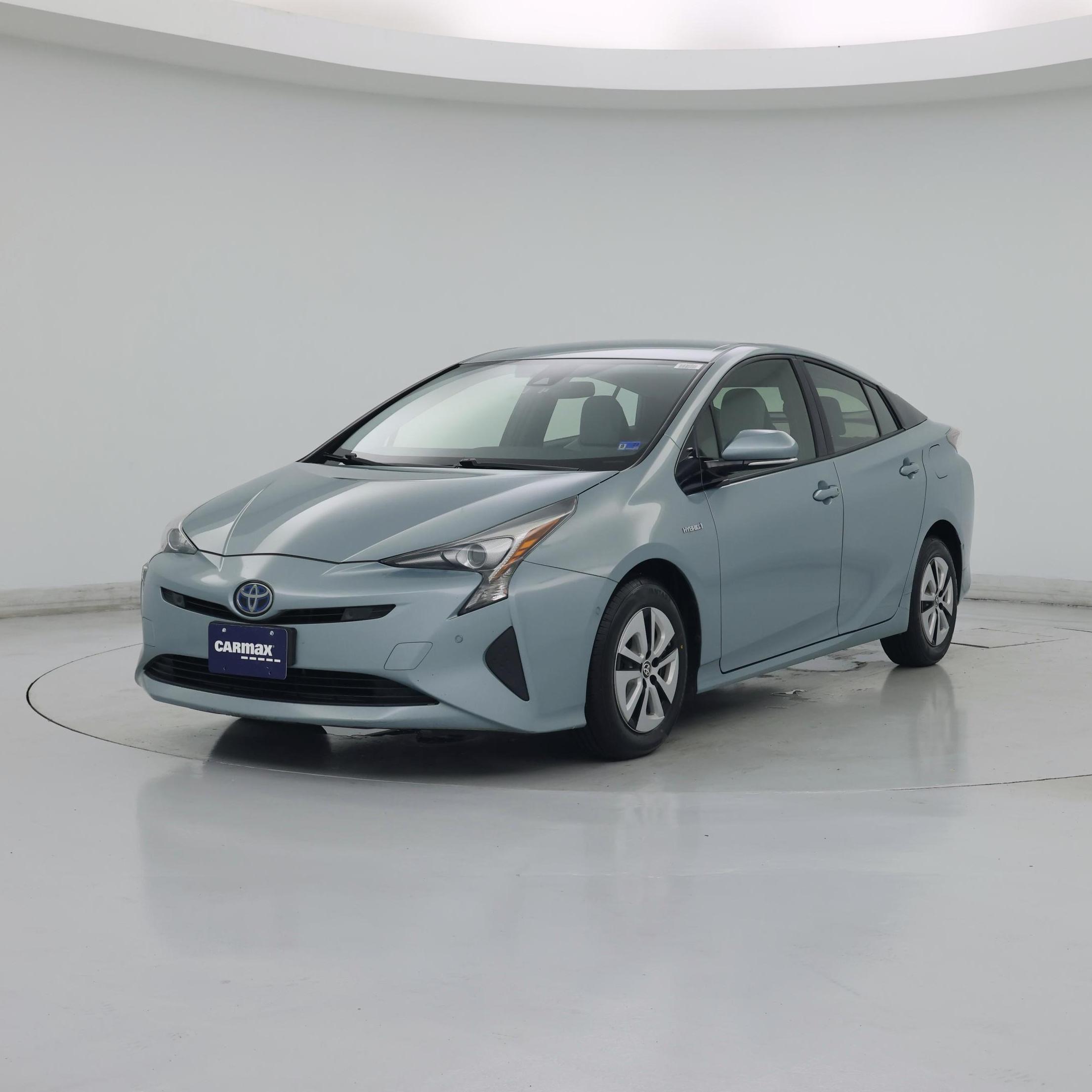 Thumbnail: 2018 Toyota Prius - 4