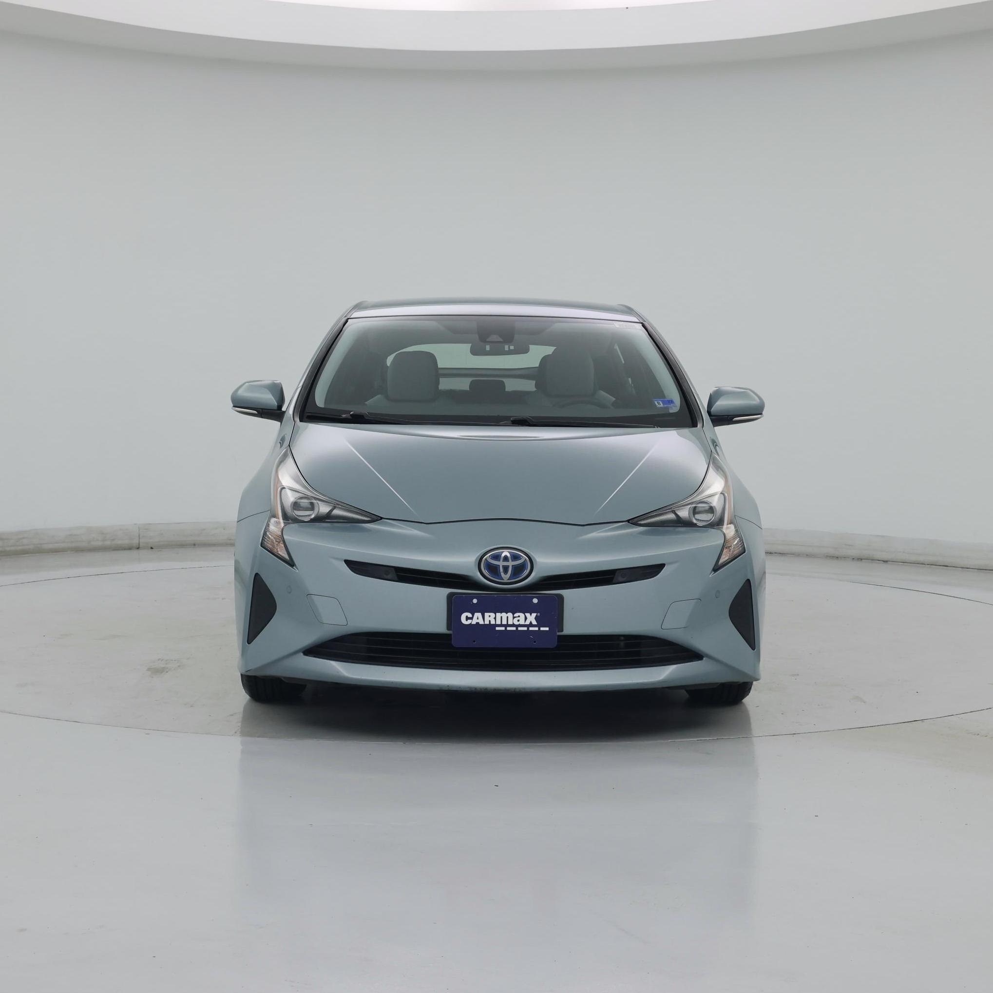 Thumbnail: 2018 Toyota Prius - 5