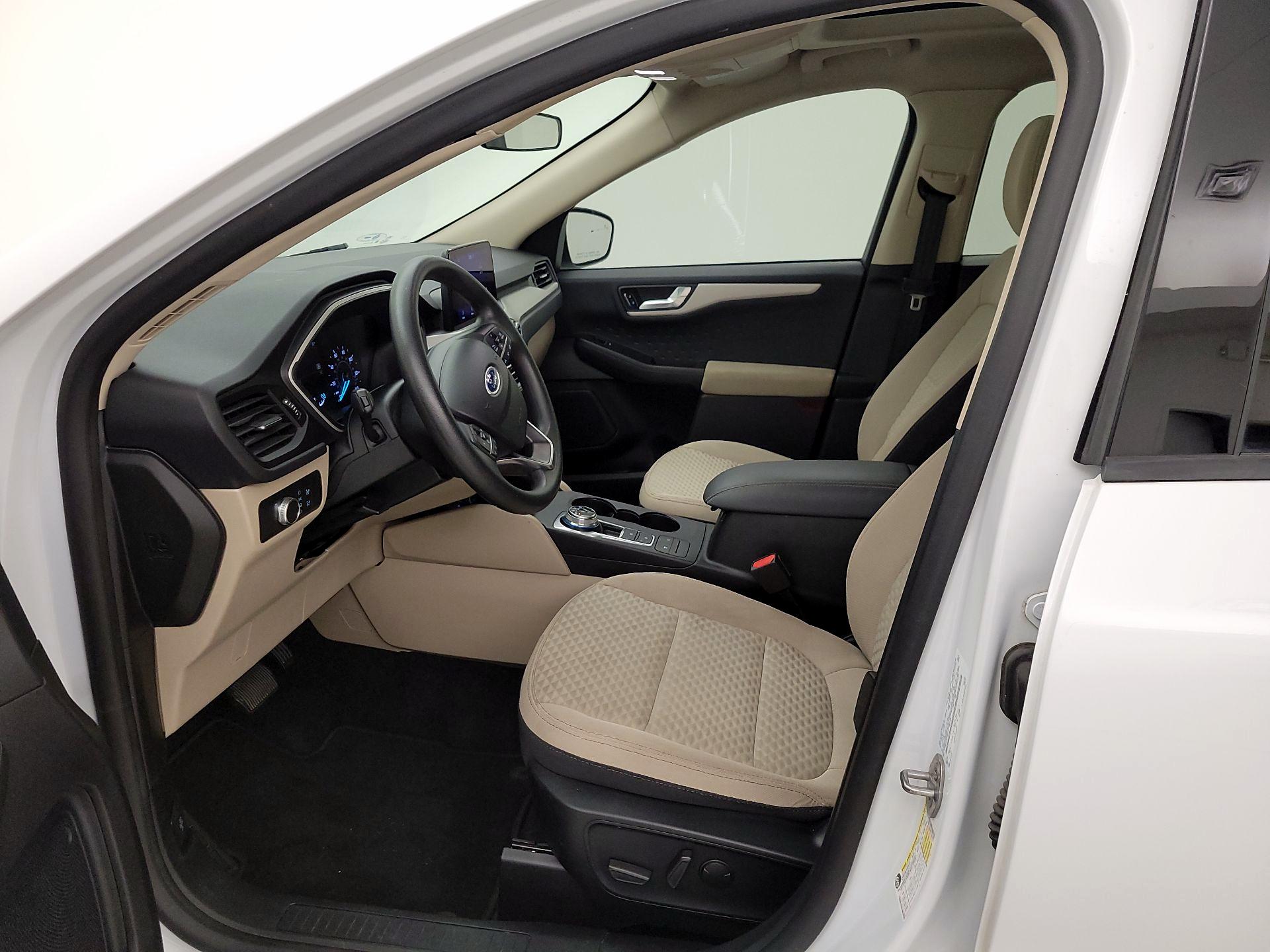 Thumbnail: 2020 Ford Escape - 11