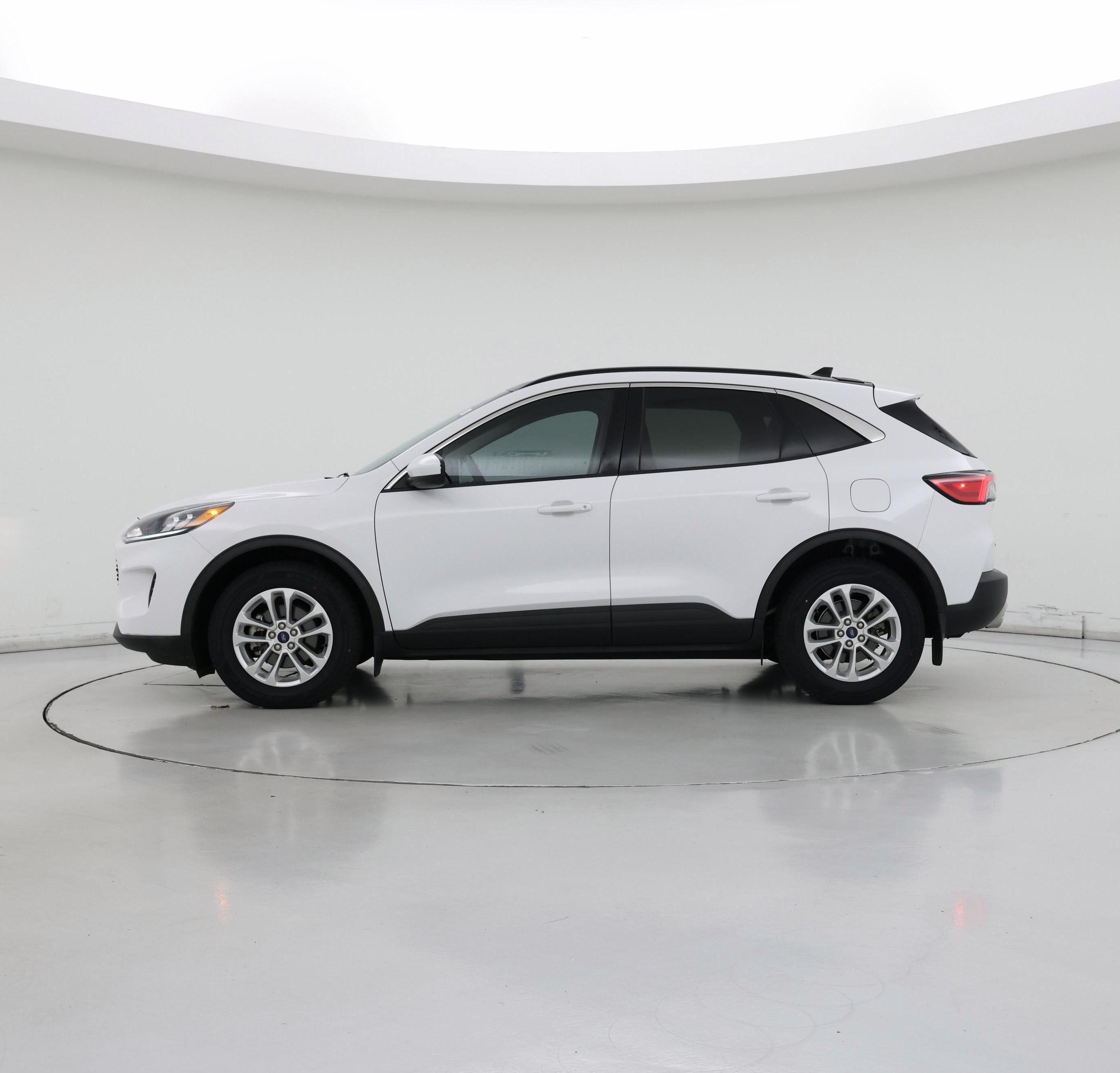 Thumbnail: 2020 Ford Escape - 3