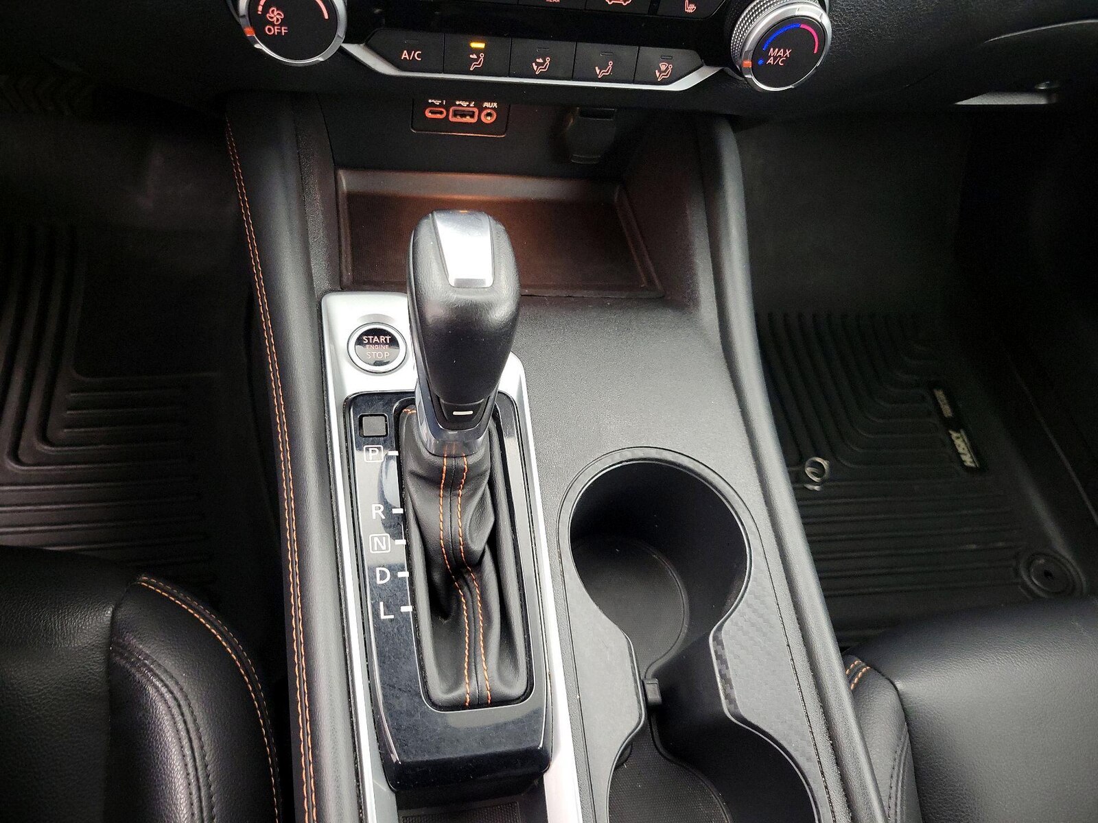 2020 Nissan Altima SR - Photo 18