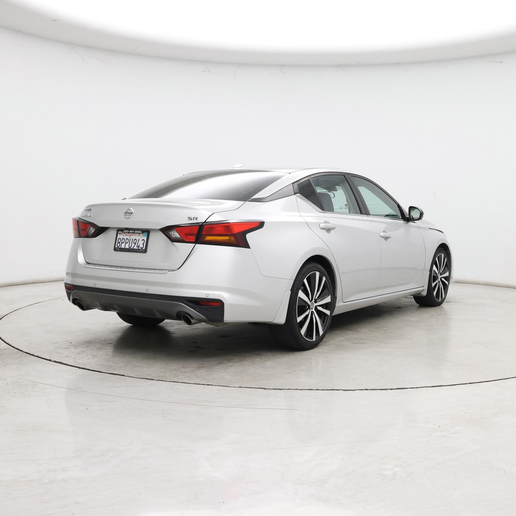 Thumbnail: 2020 Nissan Altima - 8