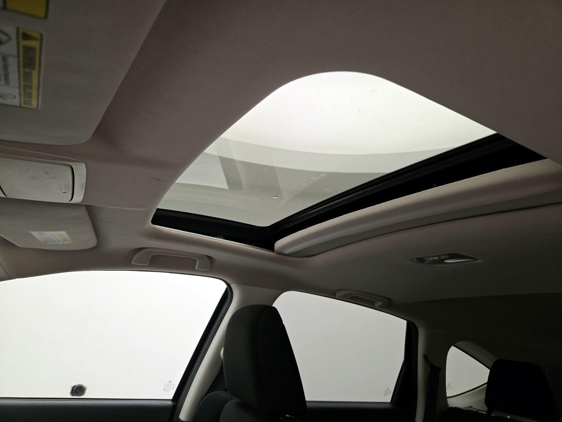 Thumbnail: 2016 Honda CR-V - 19