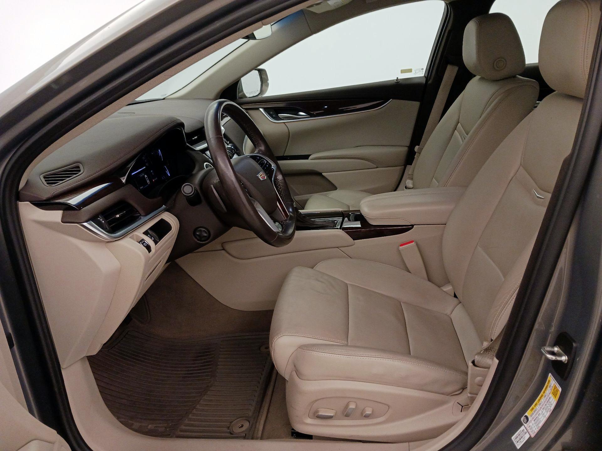 Thumbnail: 2017 Cadillac XTS - 11