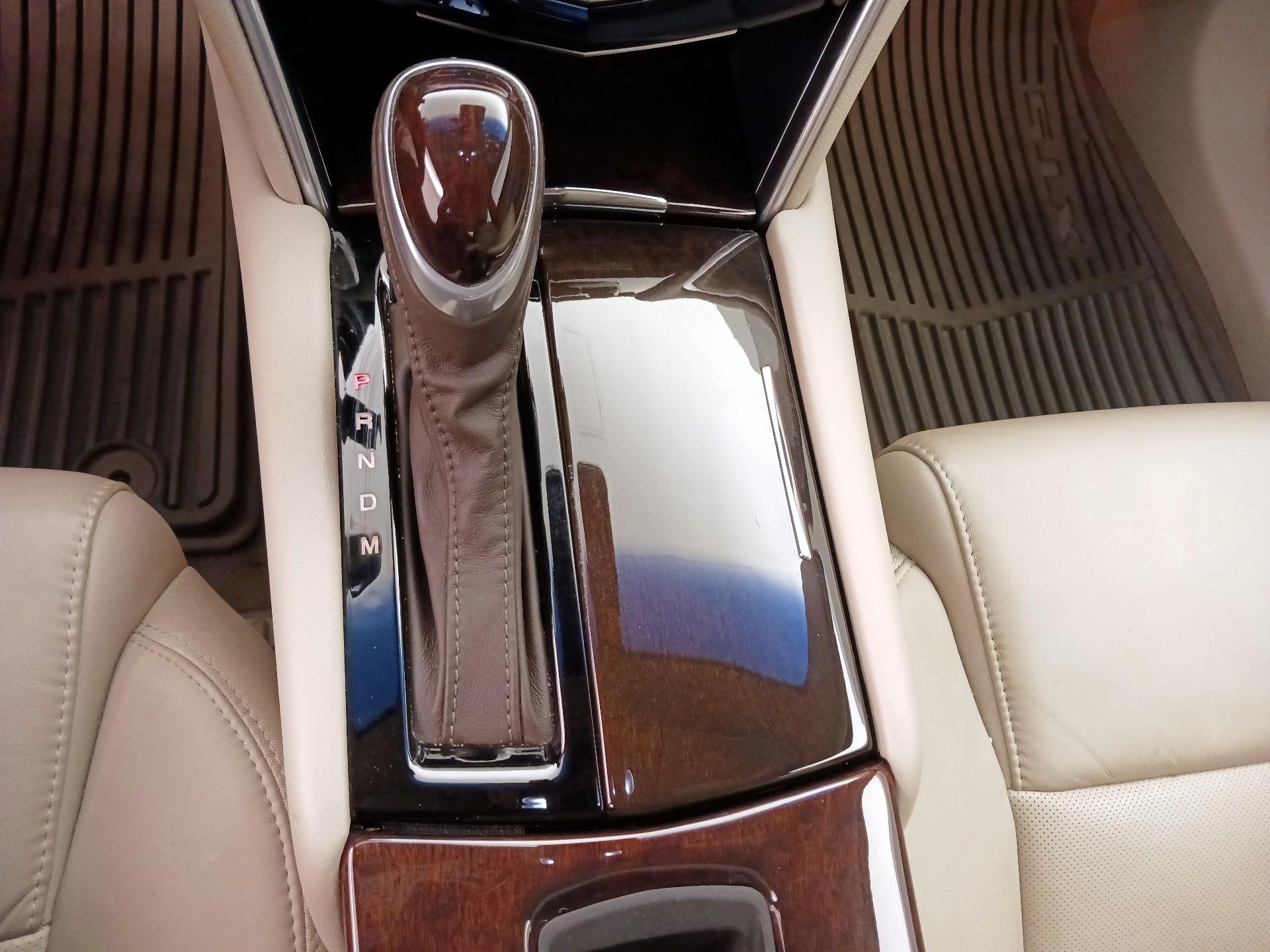 Thumbnail: 2017 Cadillac XTS - 18