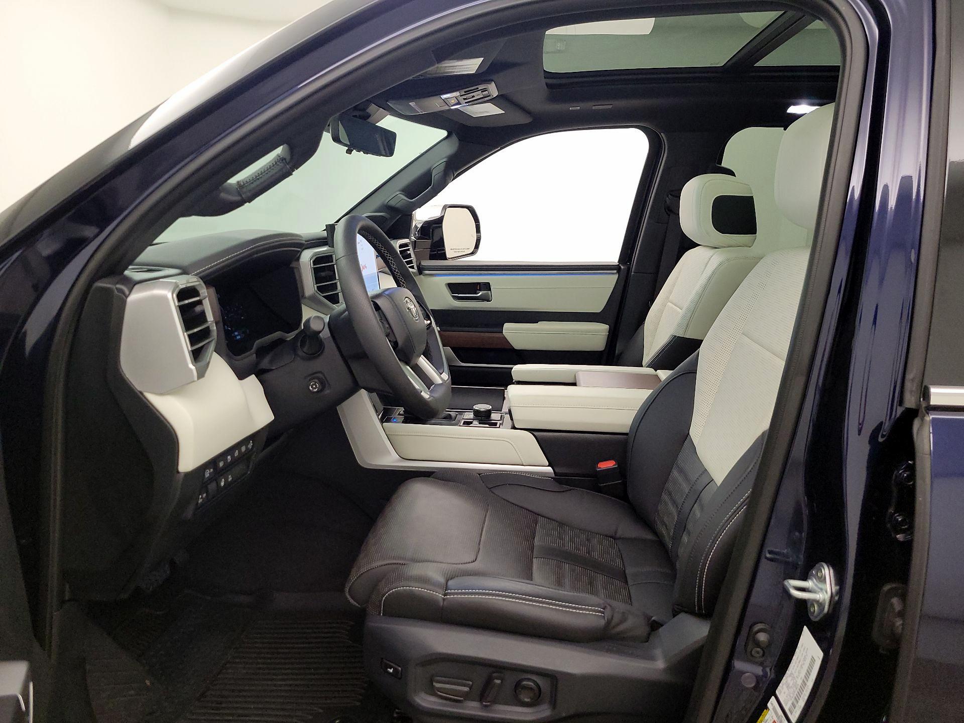 Thumbnail: 2023 Toyota Sequoia - 11