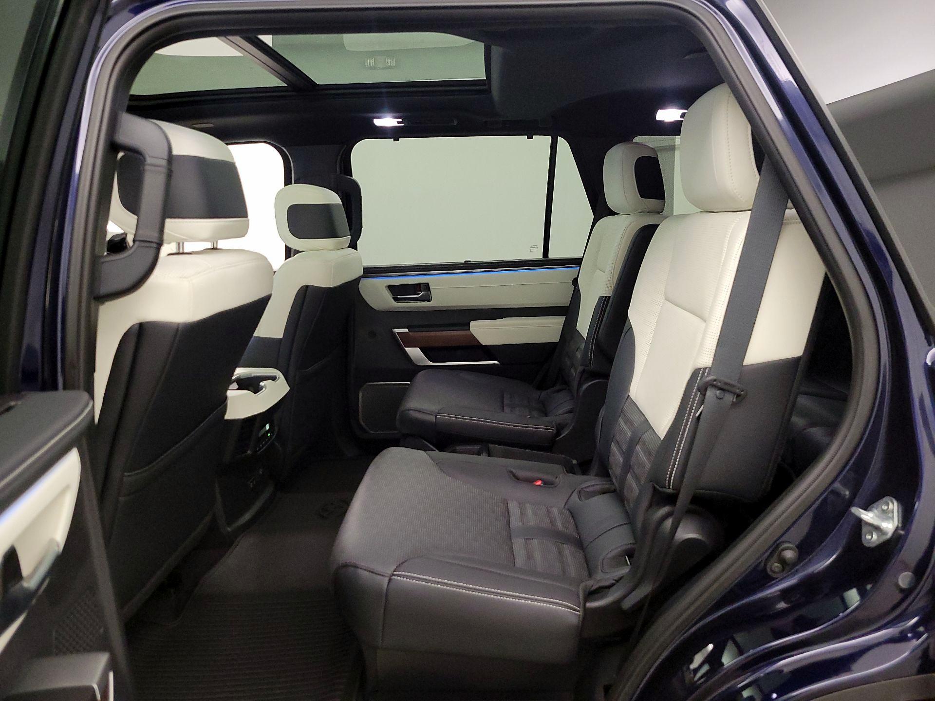 Thumbnail: 2023 Toyota Sequoia - 20