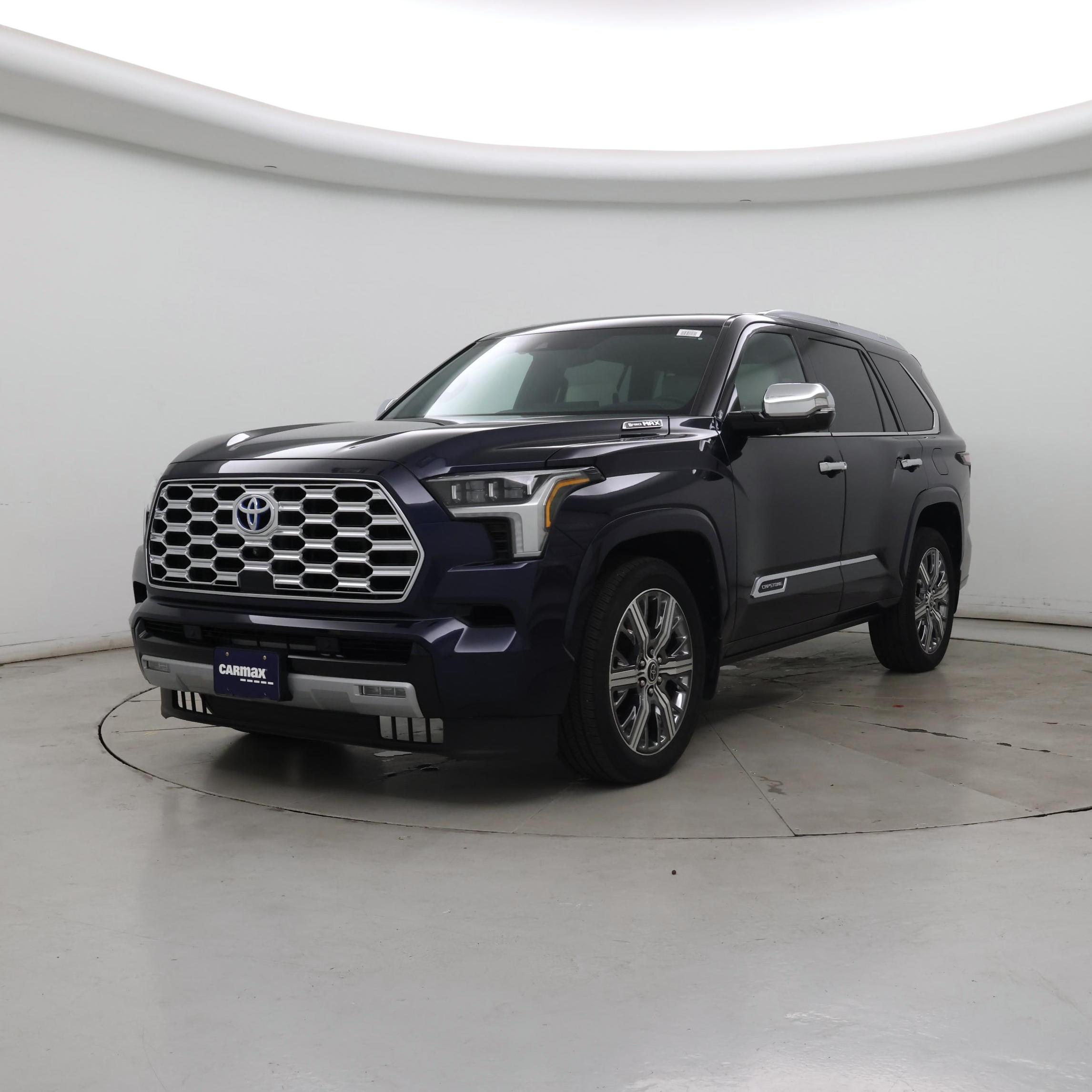 Thumbnail: 2023 Toyota Sequoia - 4