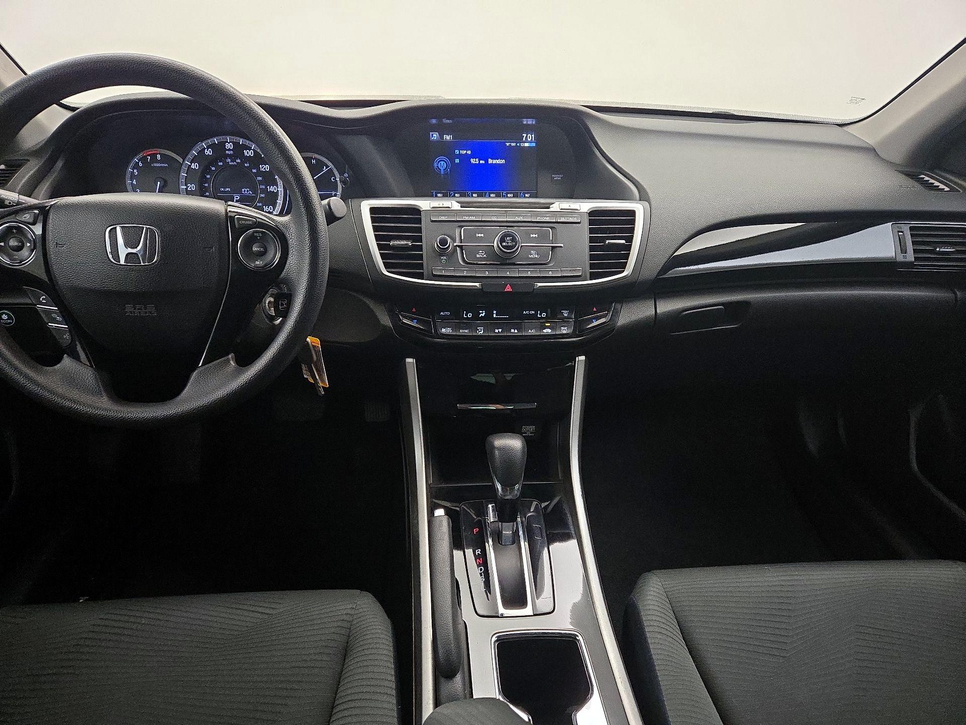 Thumbnail: 2017 Honda Accord - 9