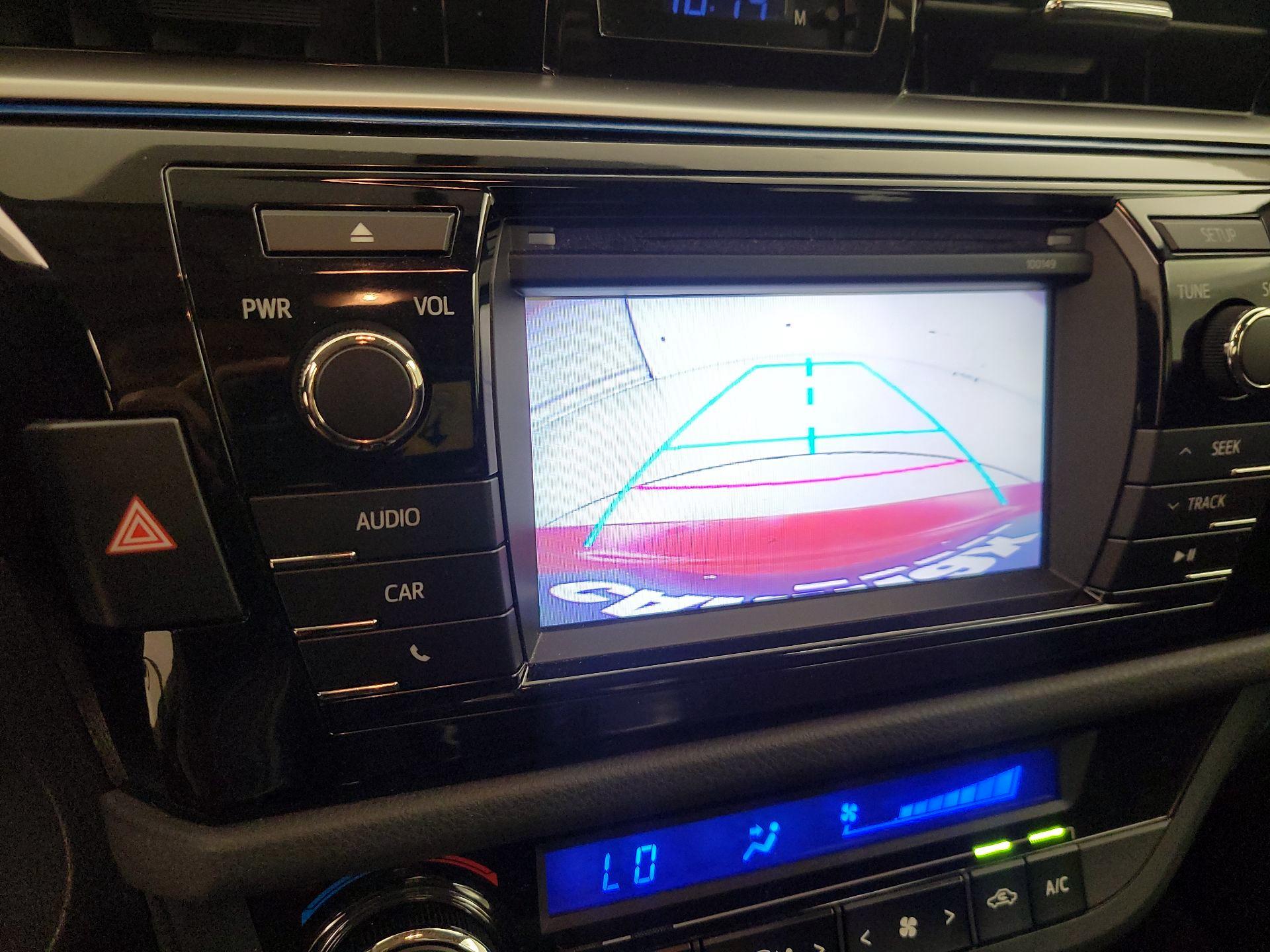Thumbnail: 2014 Toyota Corolla - 14