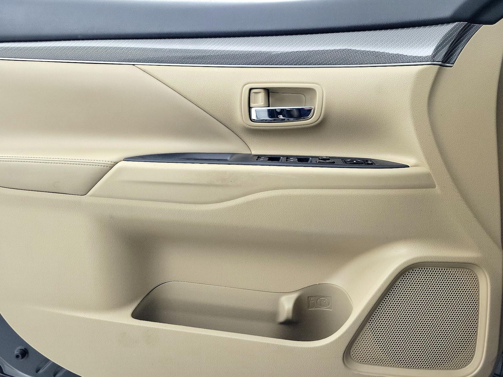 2019 Mitsubishi Outlander GT - Photo 13