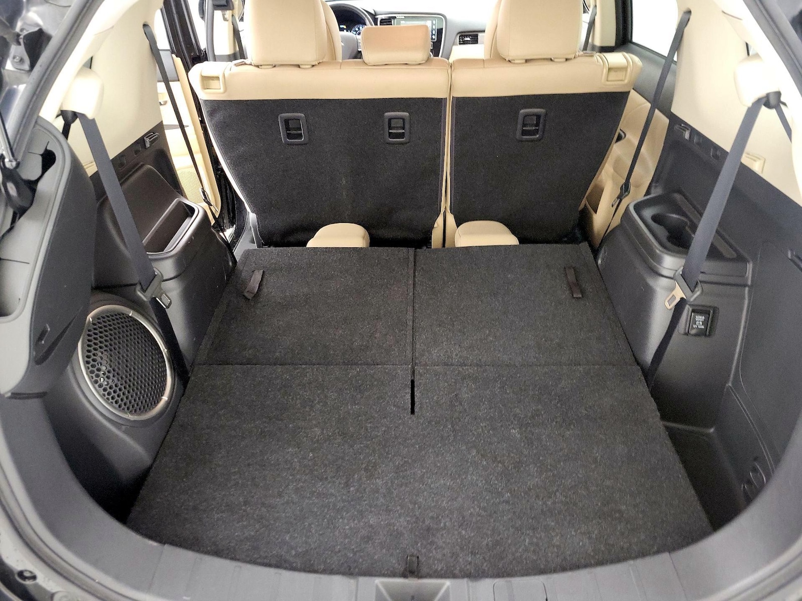 2019 Mitsubishi Outlander GT - Photo 24