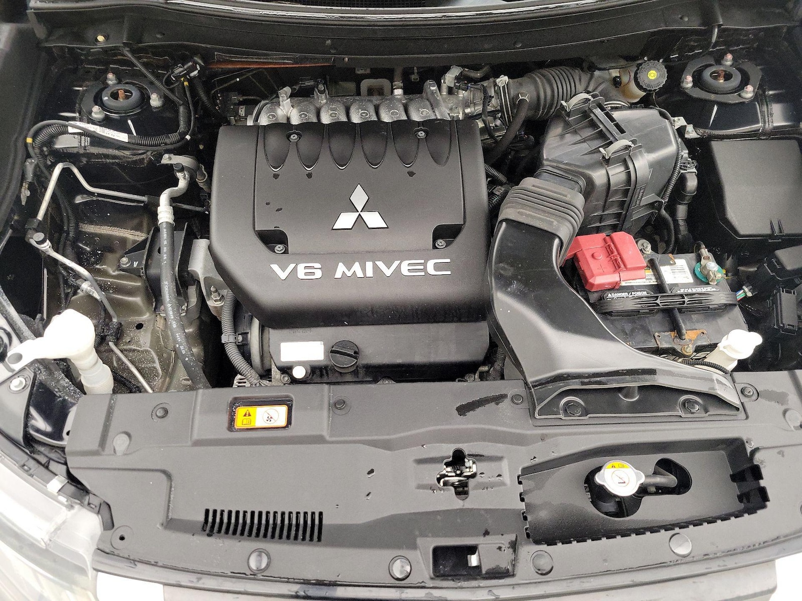 2019 Mitsubishi Outlander GT - Photo 25