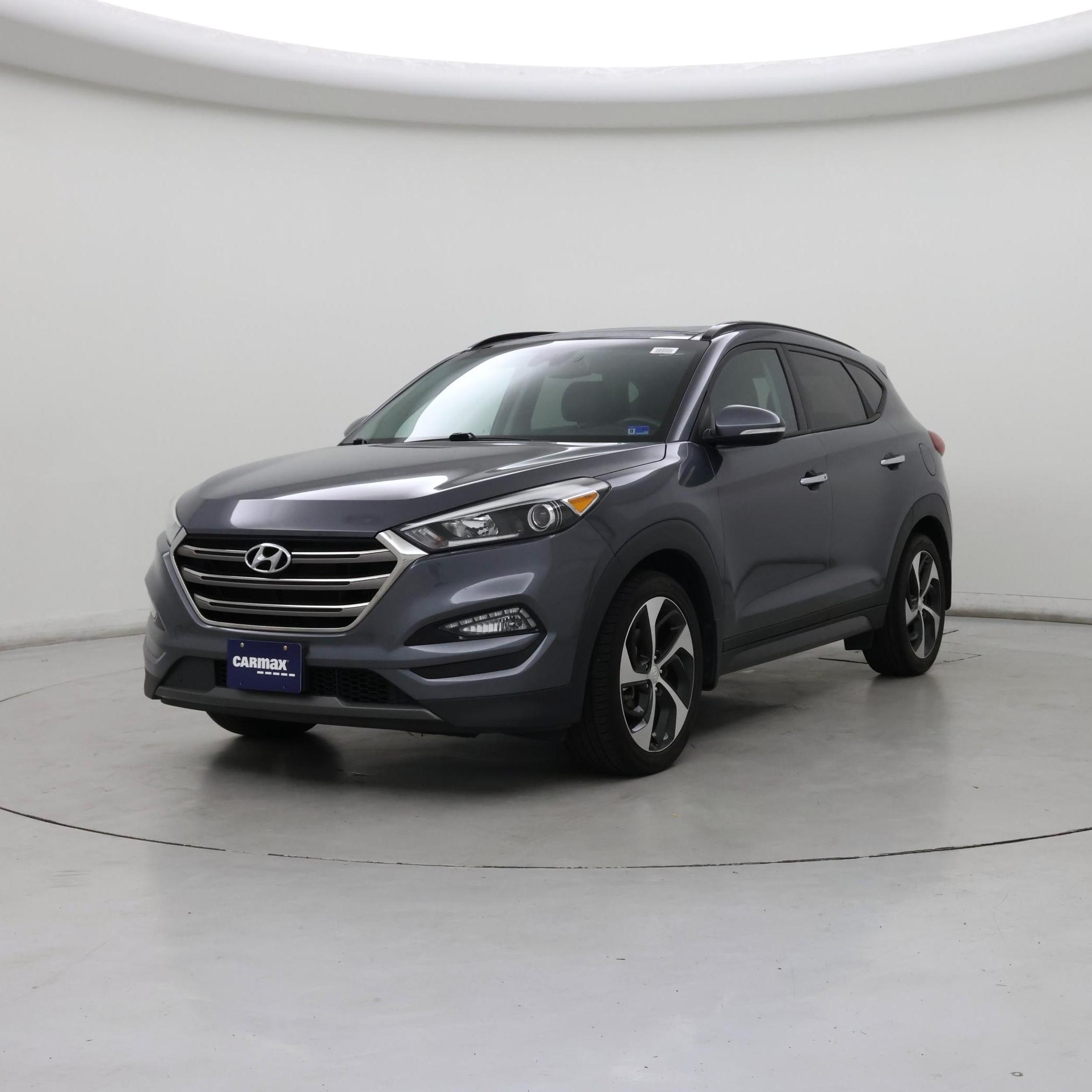 Thumbnail: 2016 Hyundai Tucson - 4