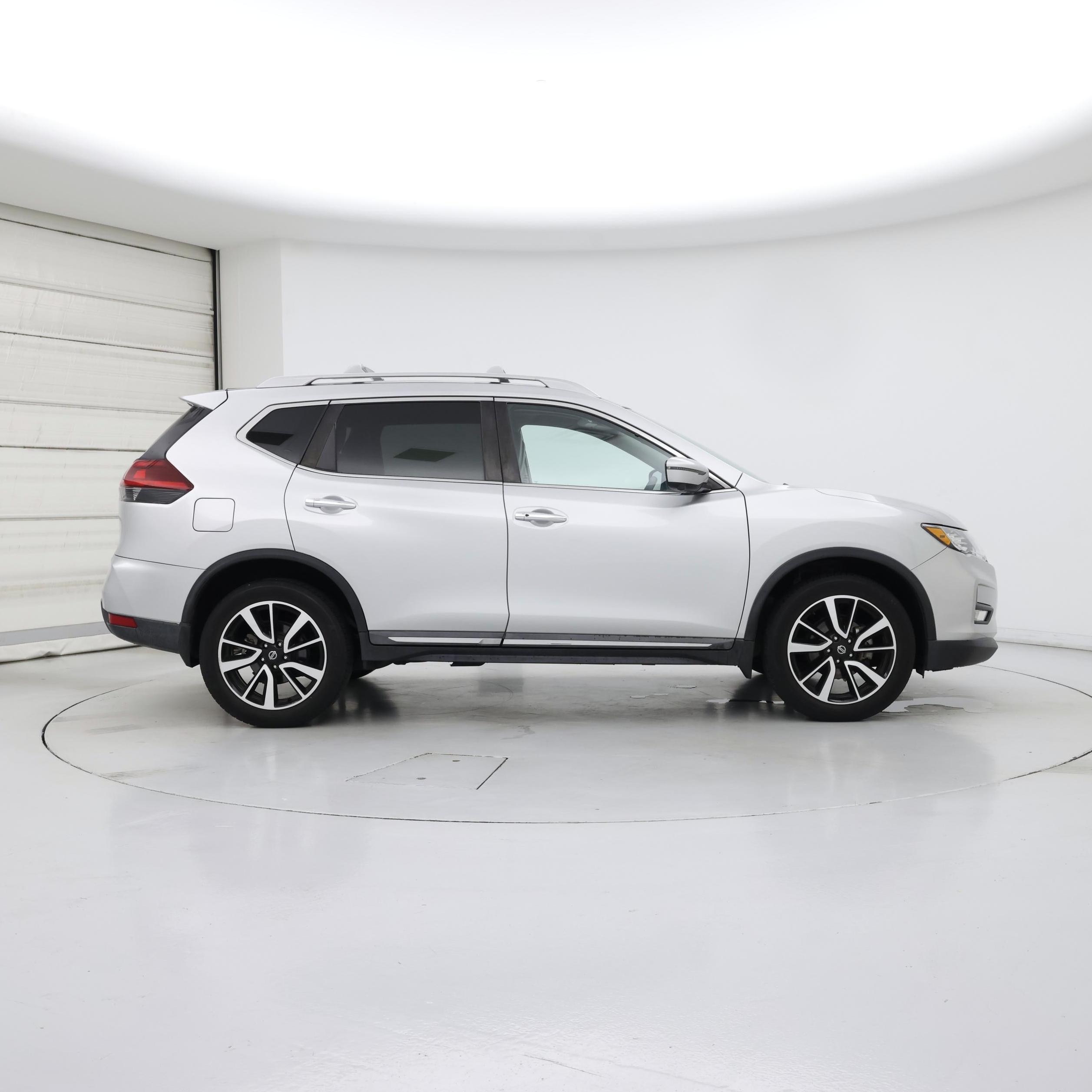 Thumbnail: 2020 Nissan Rogue - 7