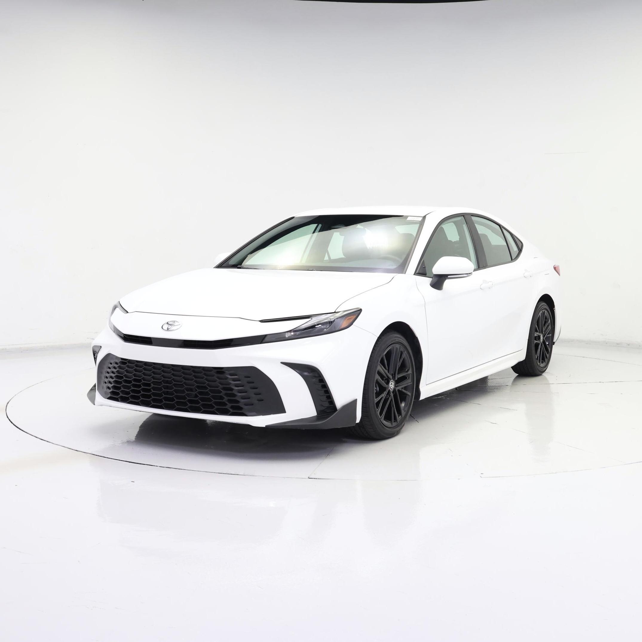 Thumbnail: 2025 Toyota Camry - 4