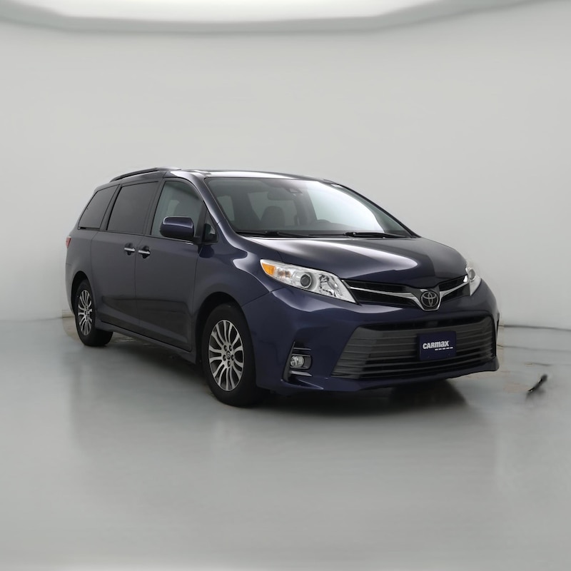 2019 Toyota Sienna XLE