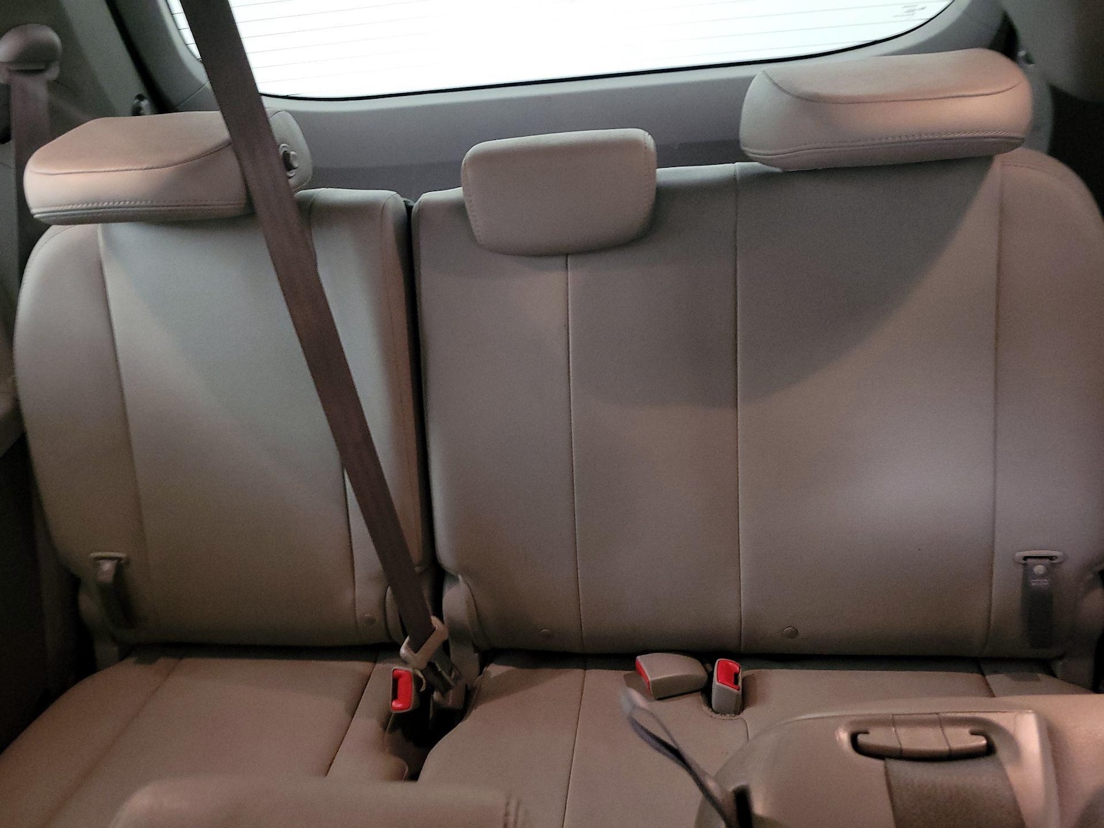 2019 Toyota Sienna XLE - Photo 22