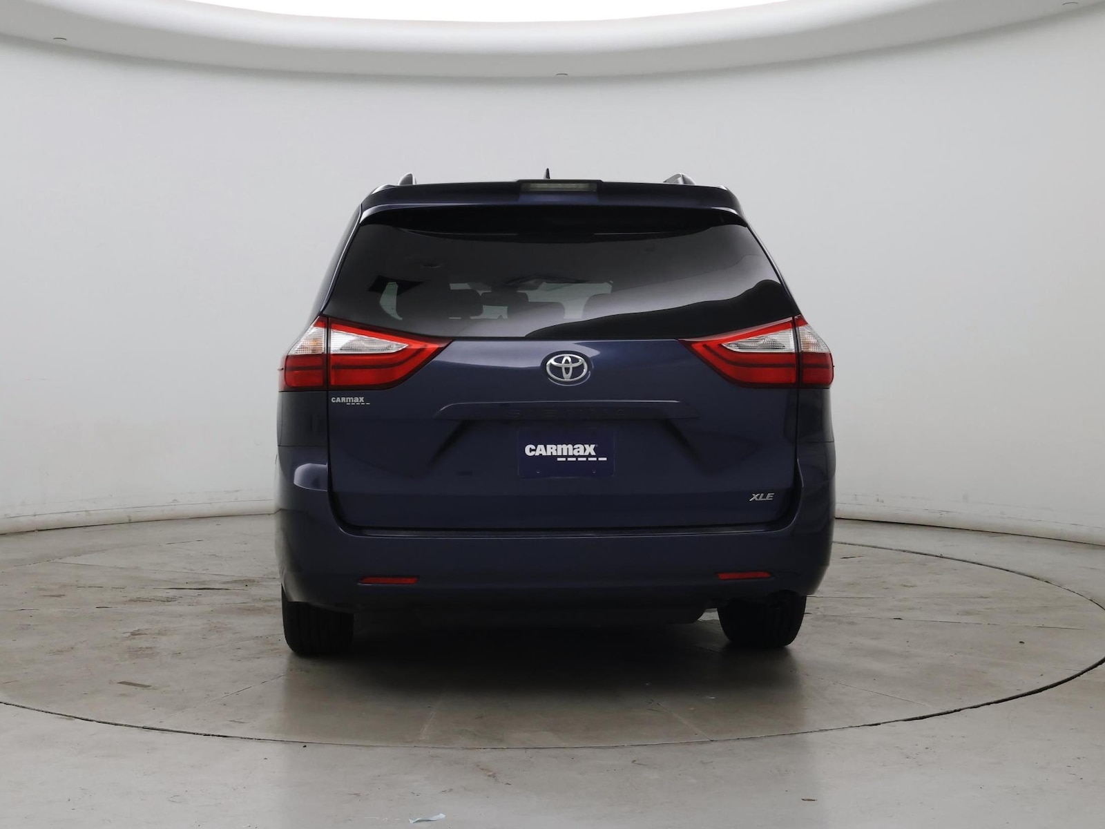 2019 Toyota Sienna XLE - Photo 7