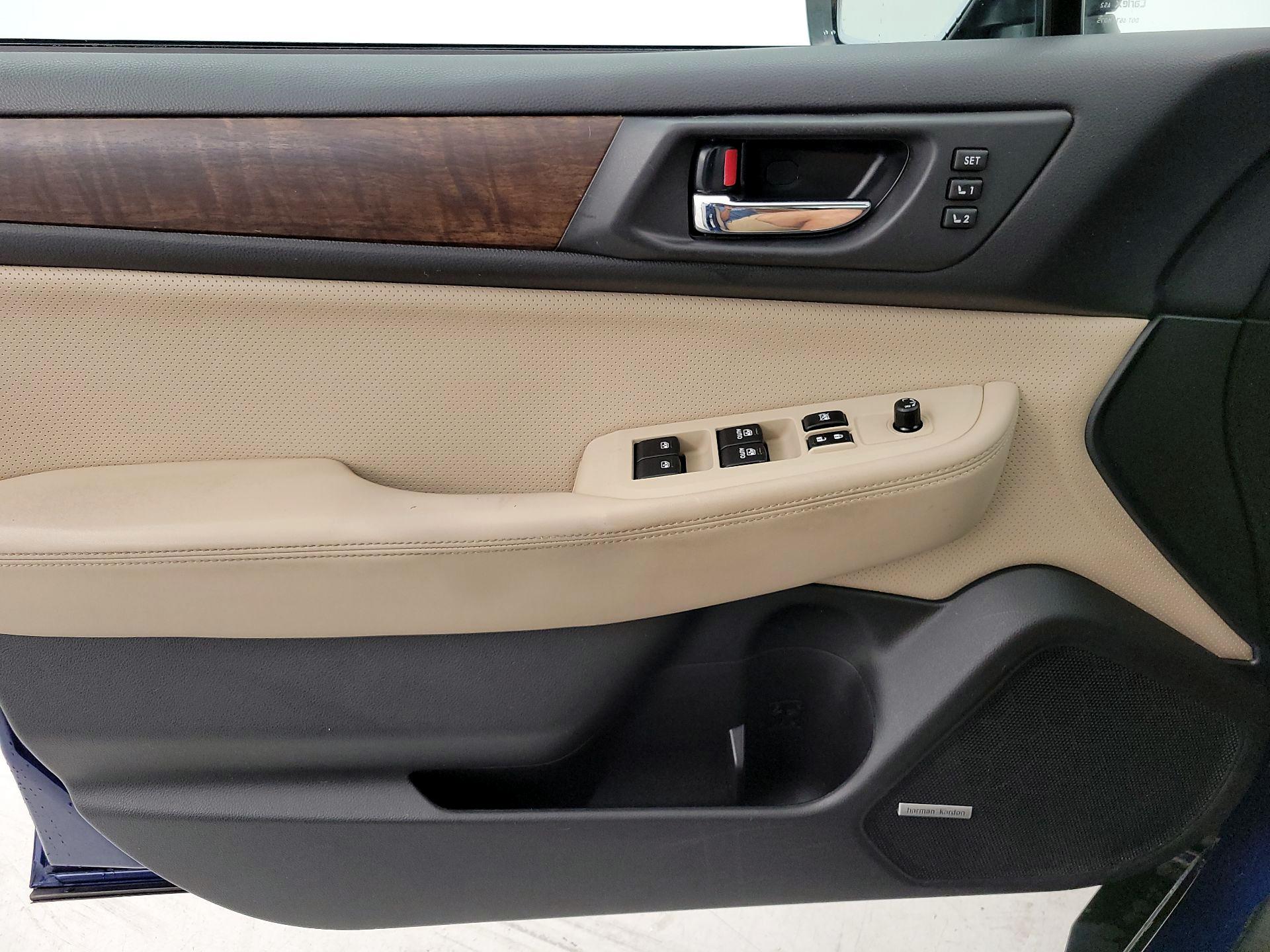 Thumbnail: 2015 Subaru Outback - 12