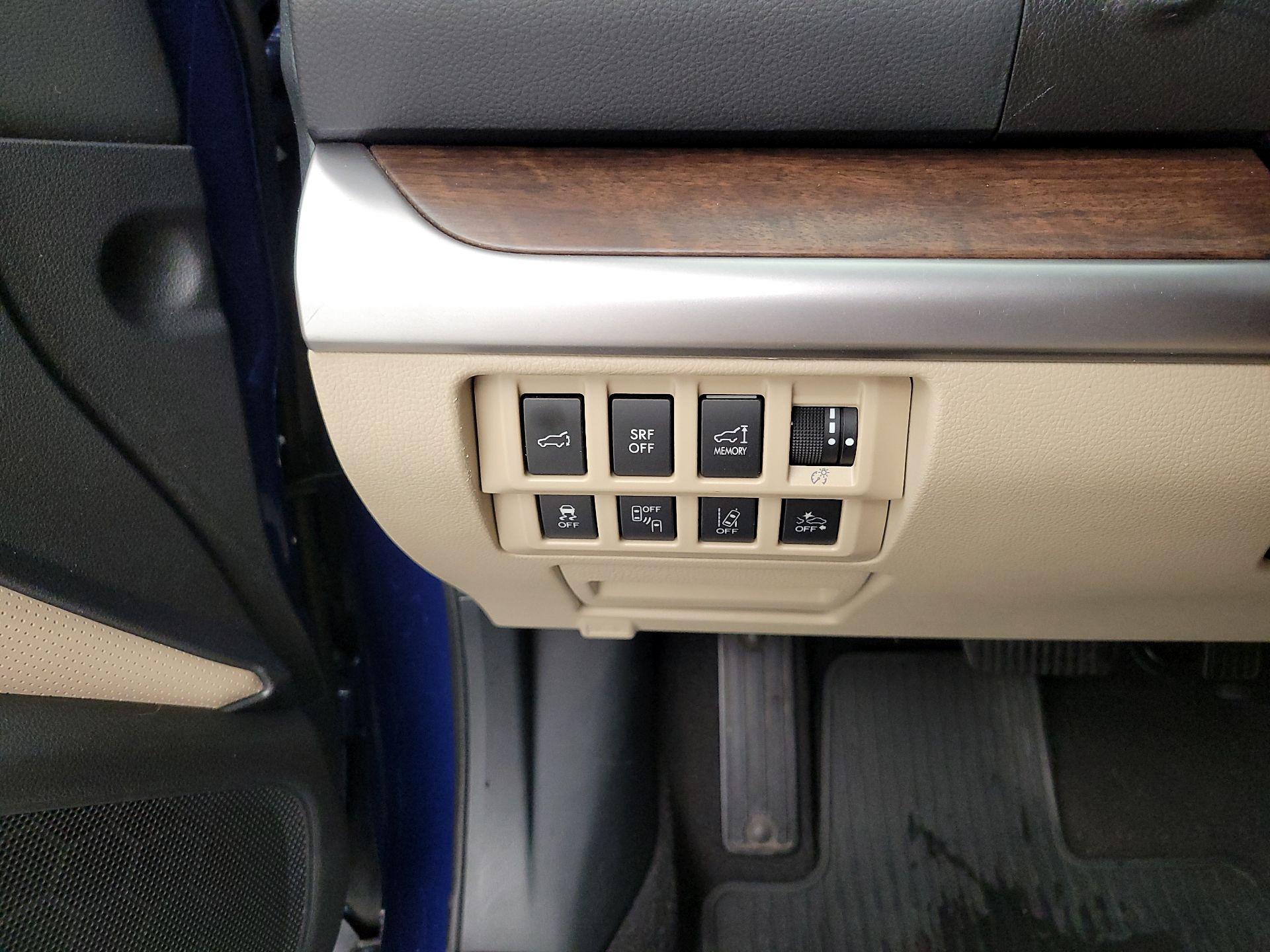 Thumbnail: 2015 Subaru Outback - 13