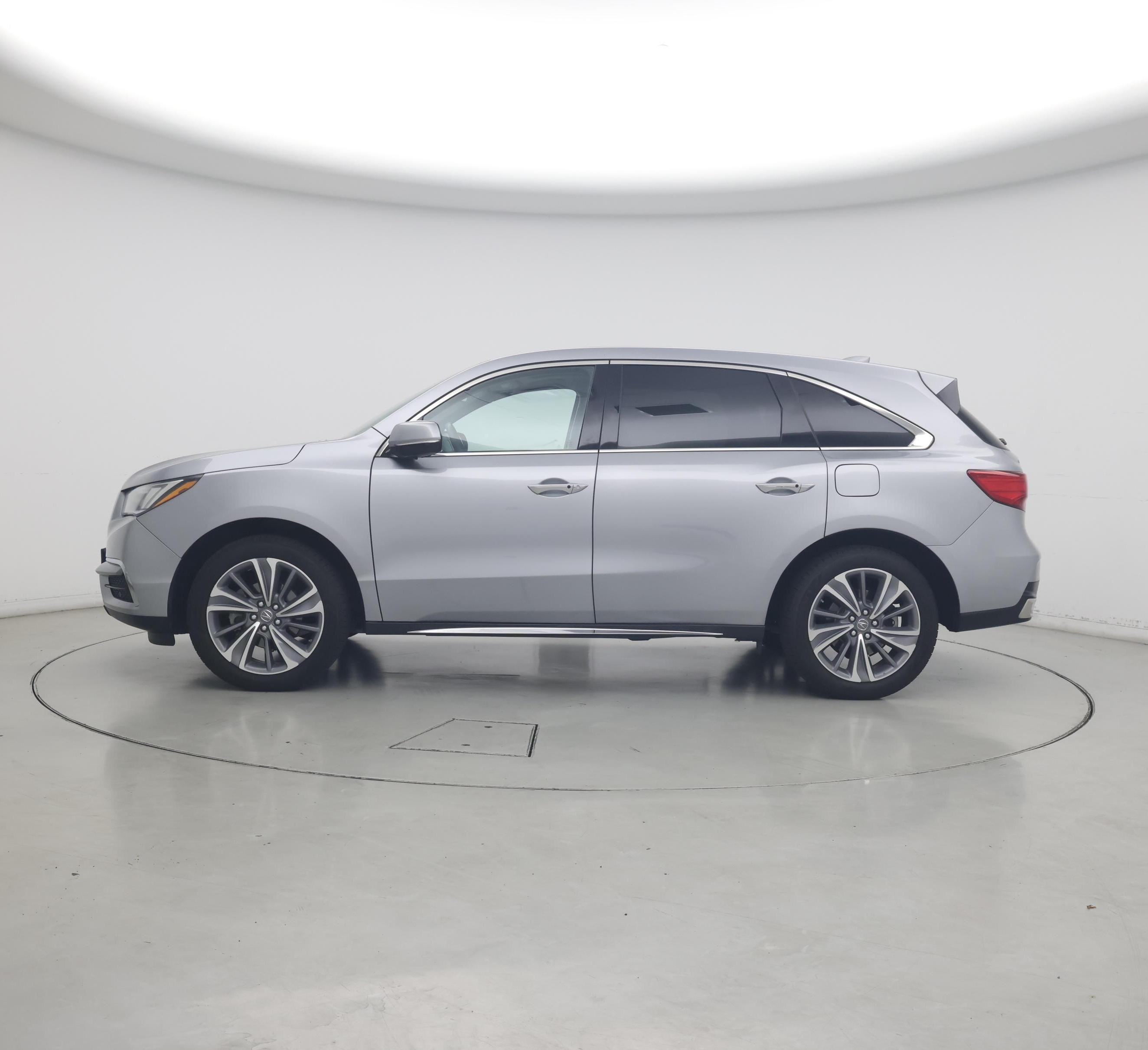 Thumbnail: 2017 Acura MDX - 3