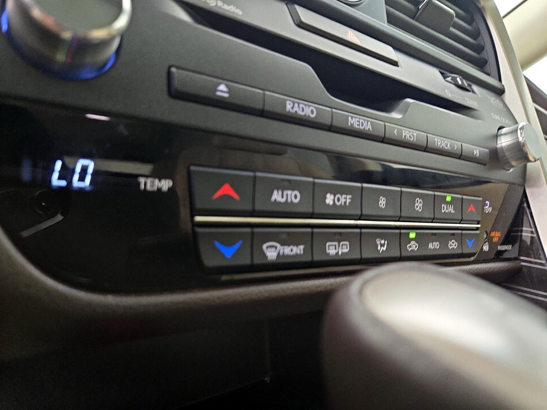 Thumbnail: 2019 Lexus RX - 17