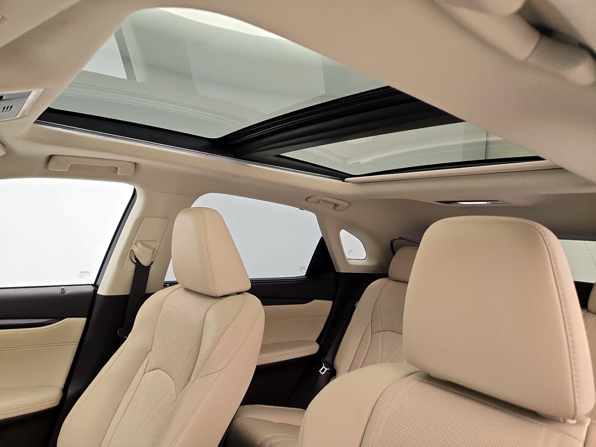 Thumbnail: 2019 Lexus RX - 20