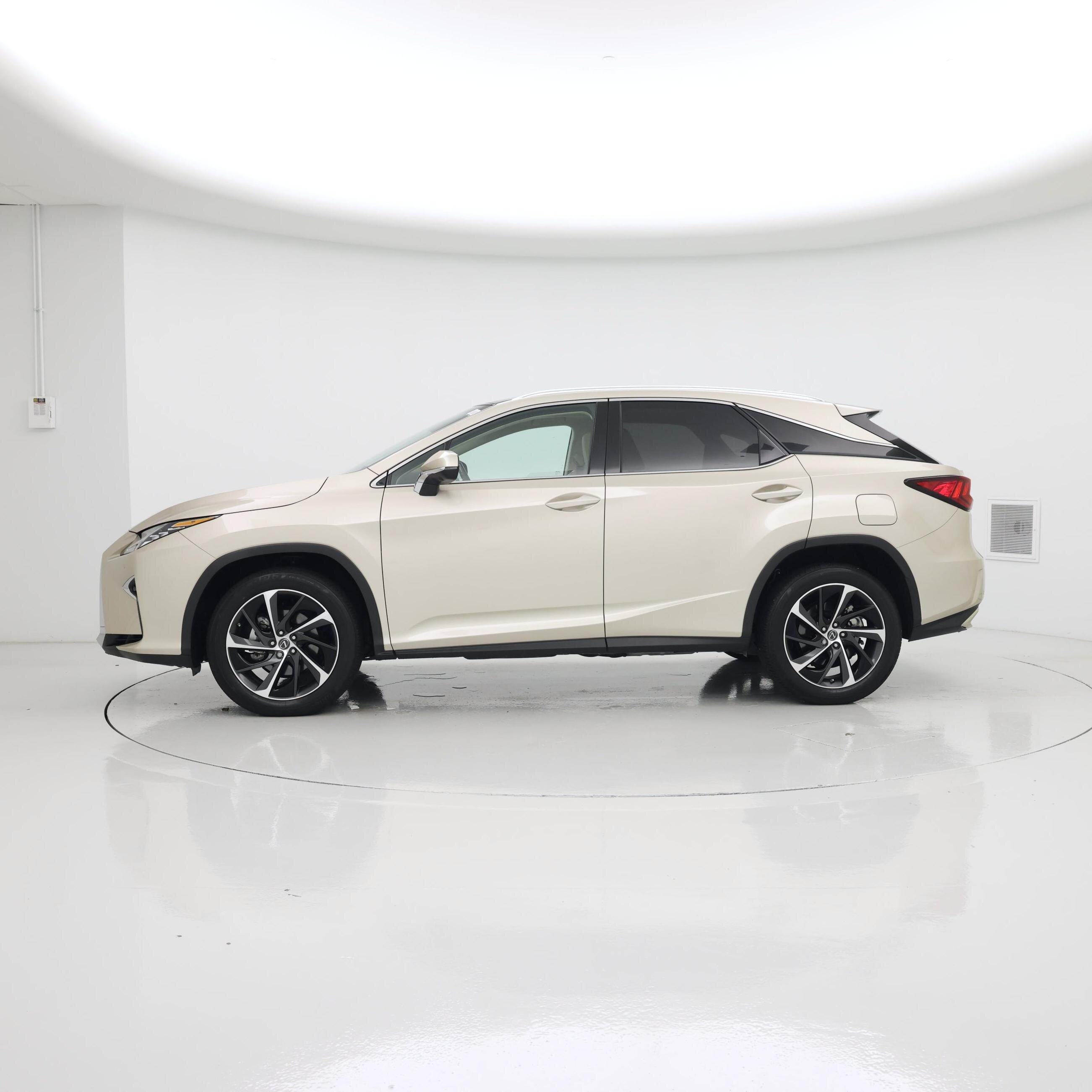 Thumbnail: 2019 Lexus RX - 3