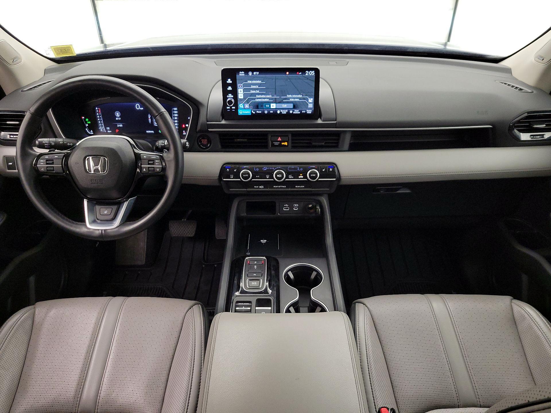 Thumbnail: 2023 Honda Pilot - 9