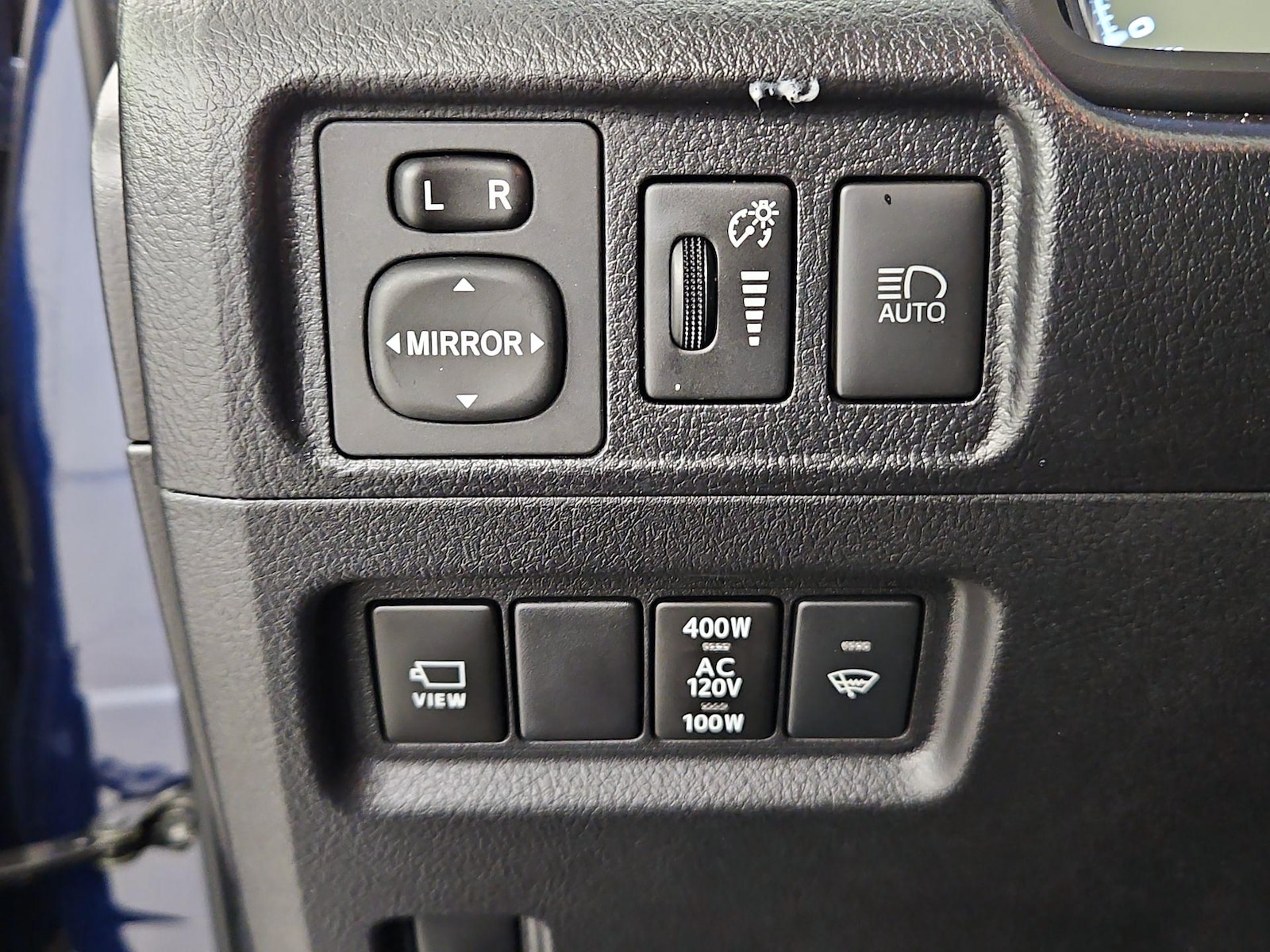 2023 Toyota 4Runner Limited - Photo 14