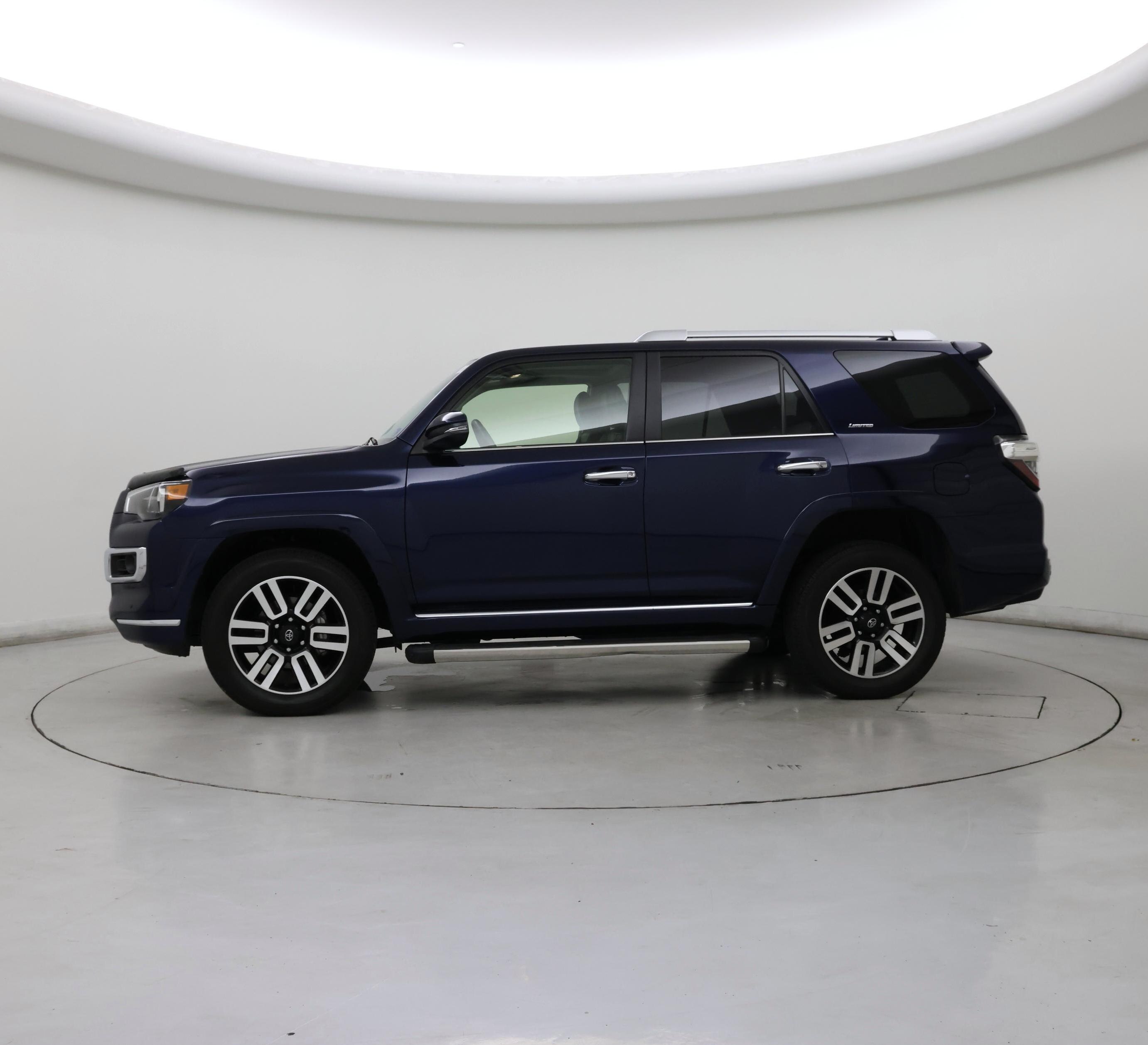 Thumbnail: 2023 Toyota 4Runner - 3