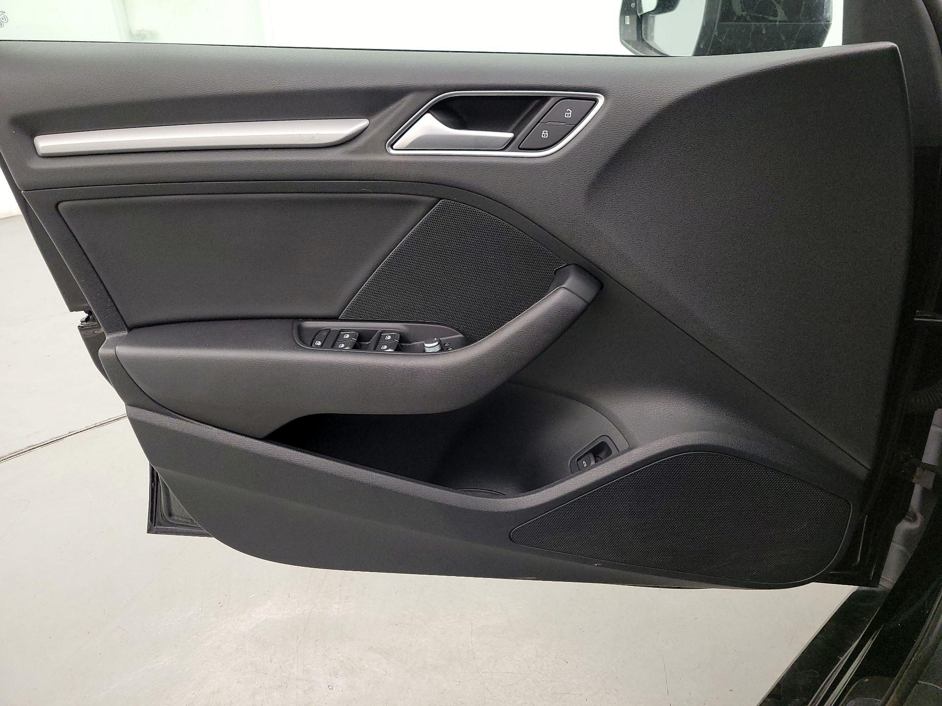 Thumbnail: 2017 Audi A3 - 12
