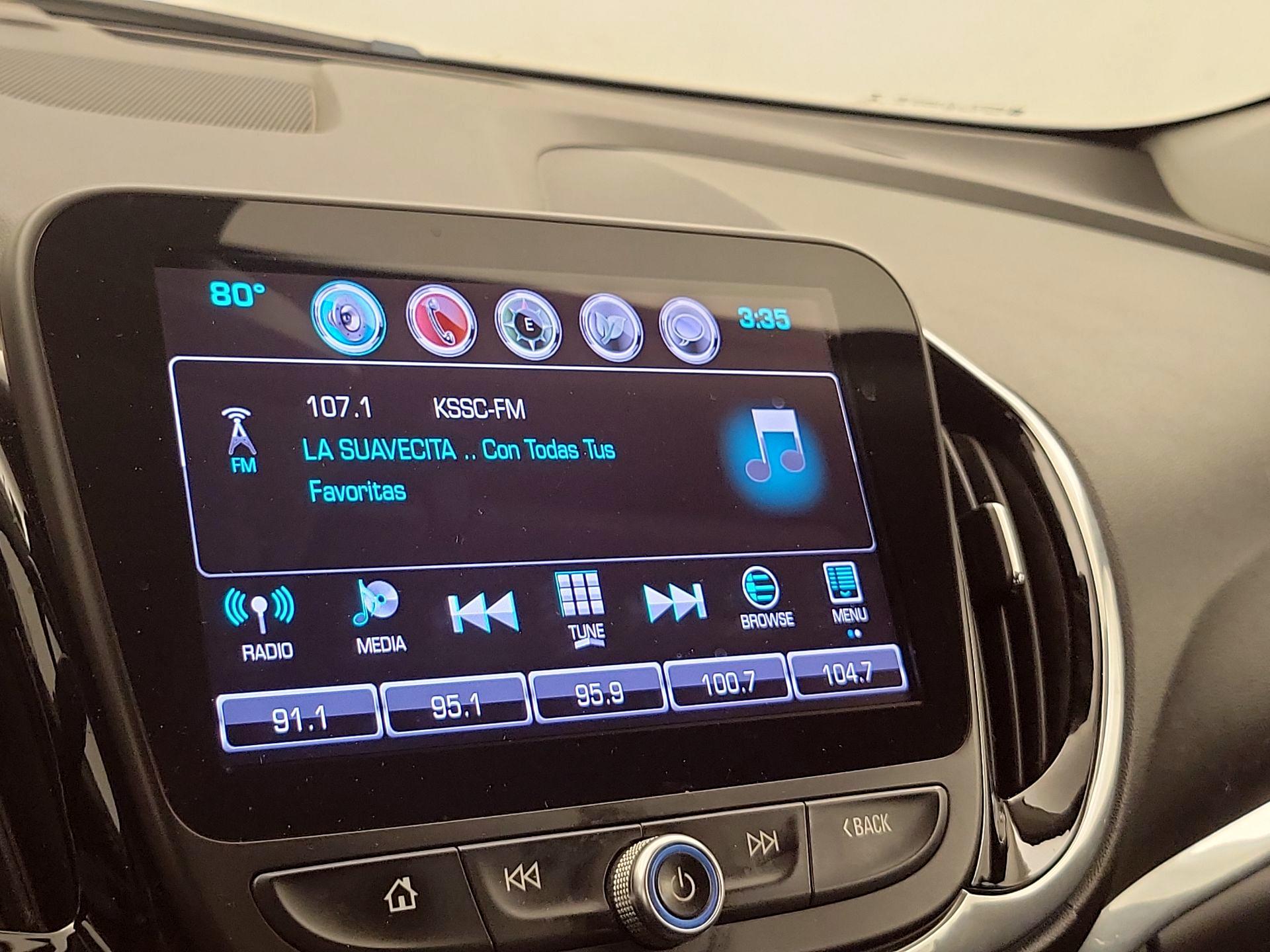 Thumbnail: 2017 Chevrolet Volt - 16